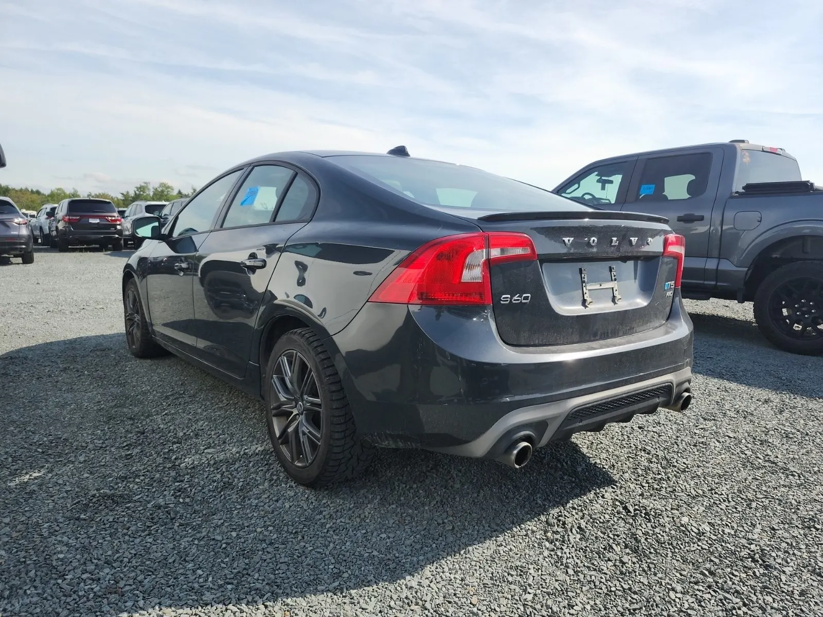 Driver Rear 3/4 Photo