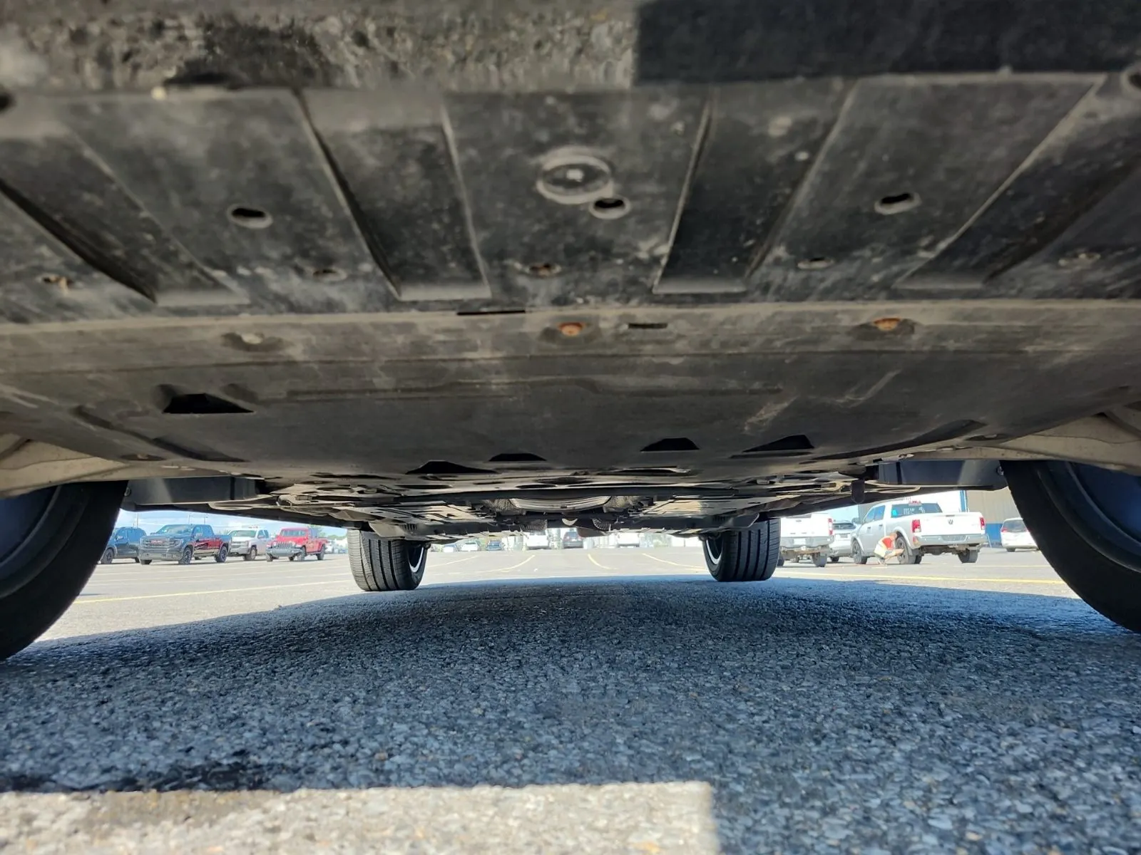 Undercarriage - Front Photo