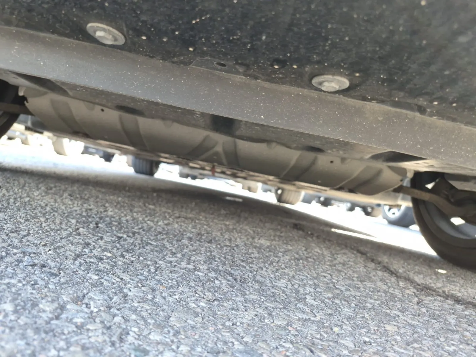 Undercarriage - Front Photo