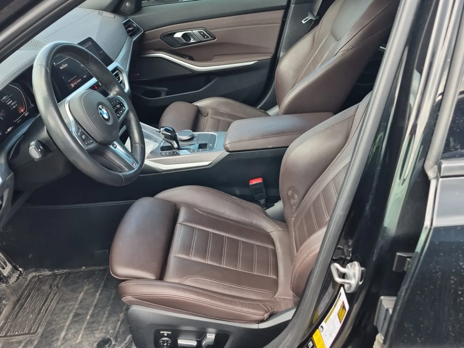 Front Interior Photo