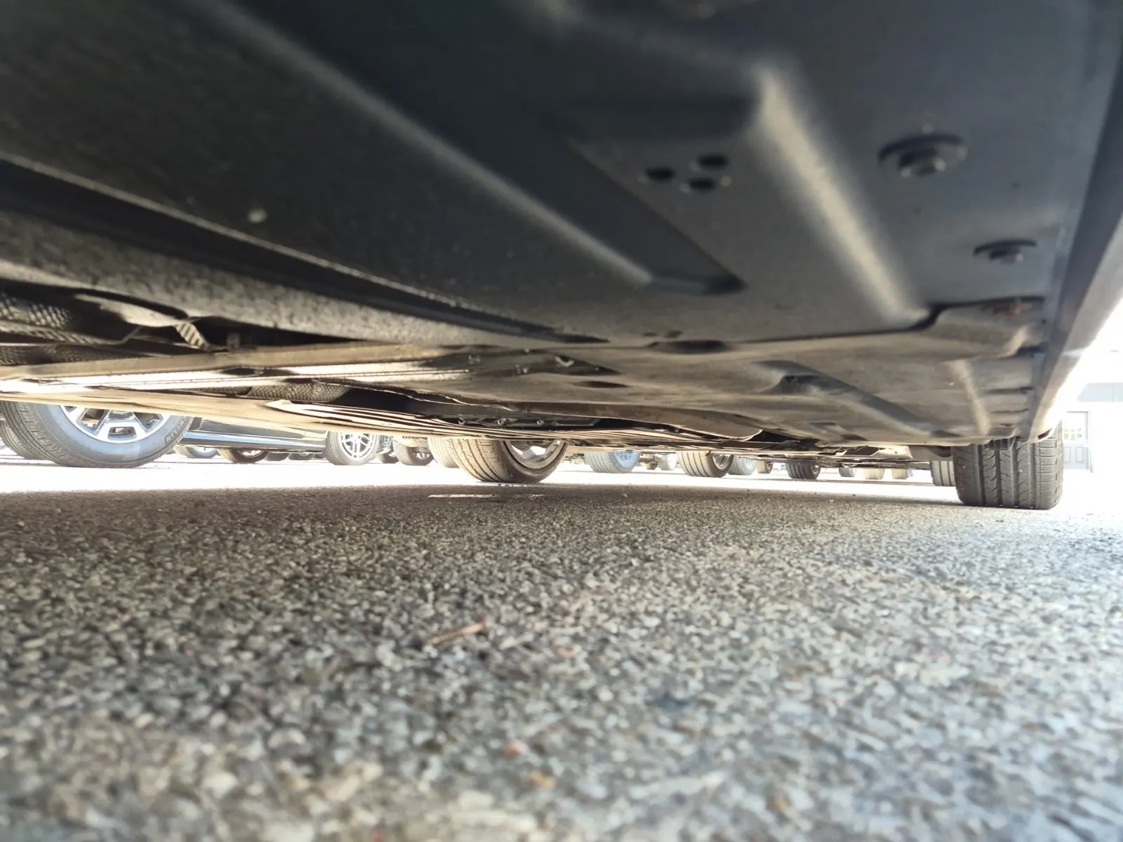 Undercarriage - Passenger Photo
