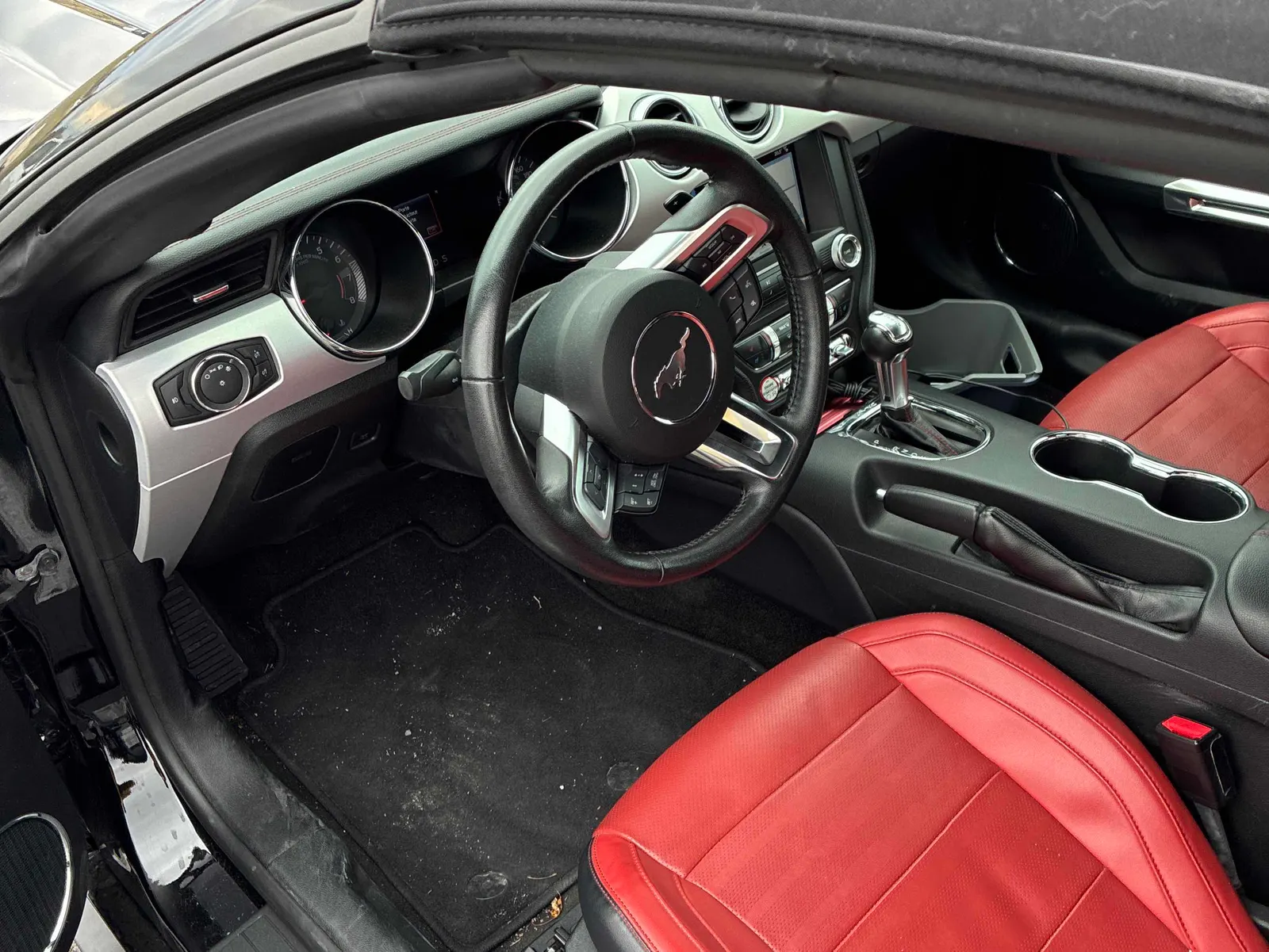 Interior driver side
