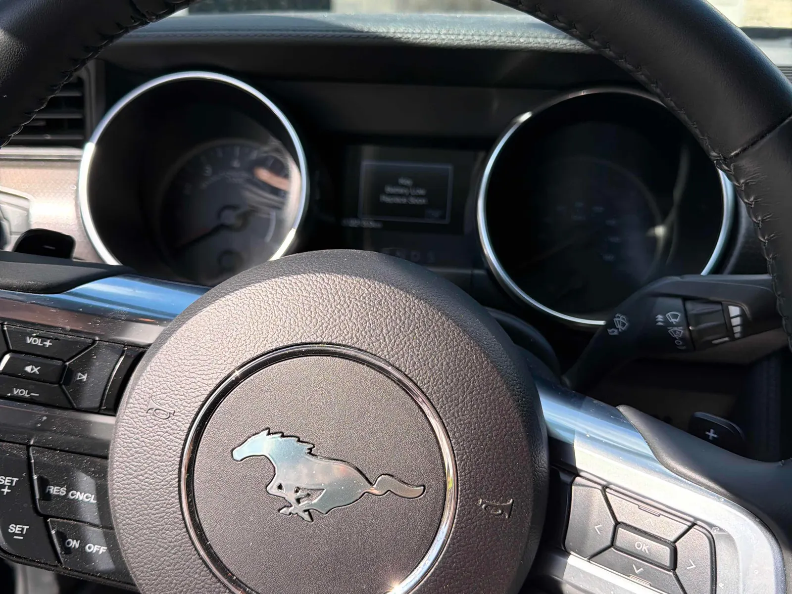 Interior driver side