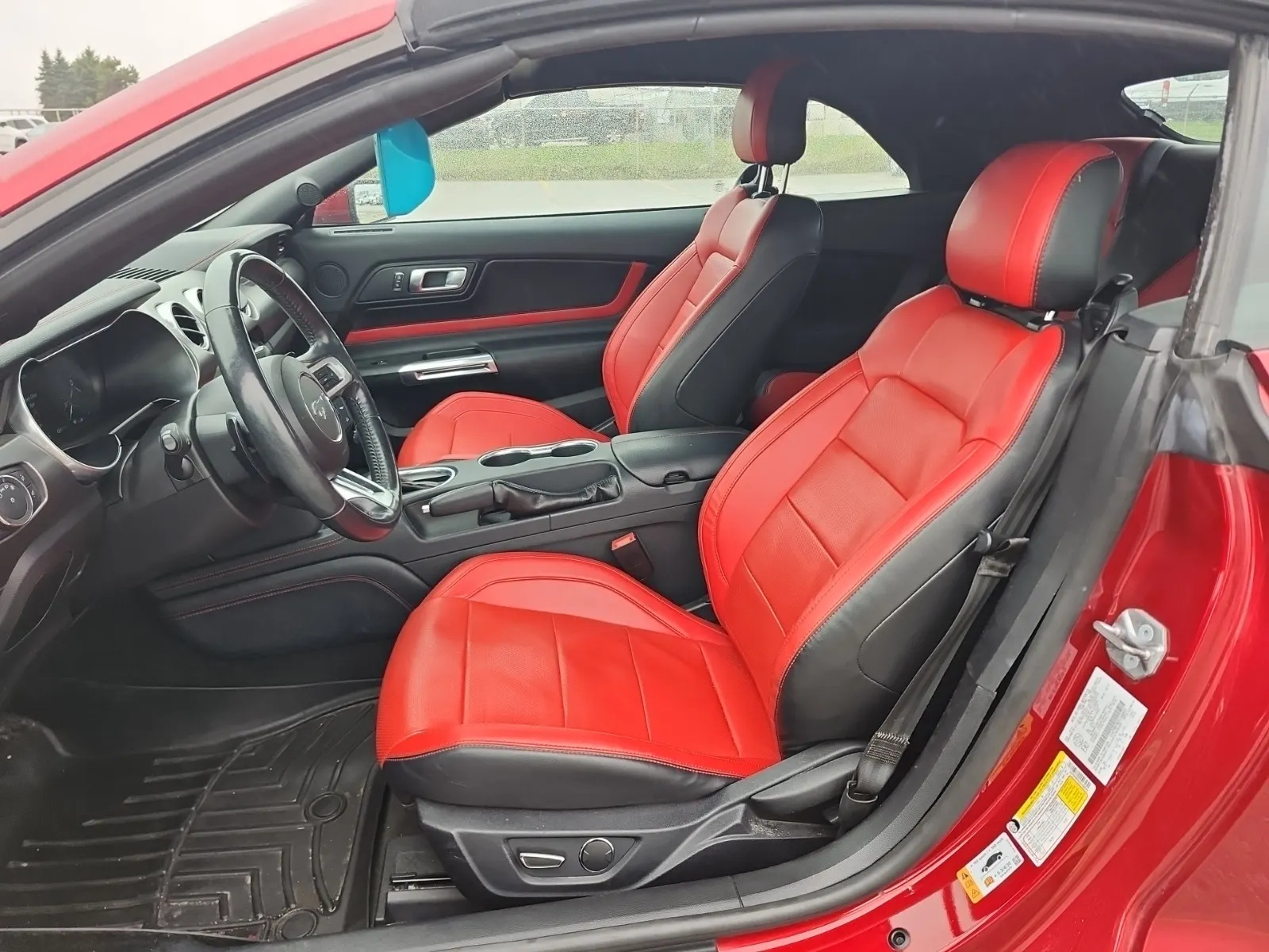 Front Interior Photo