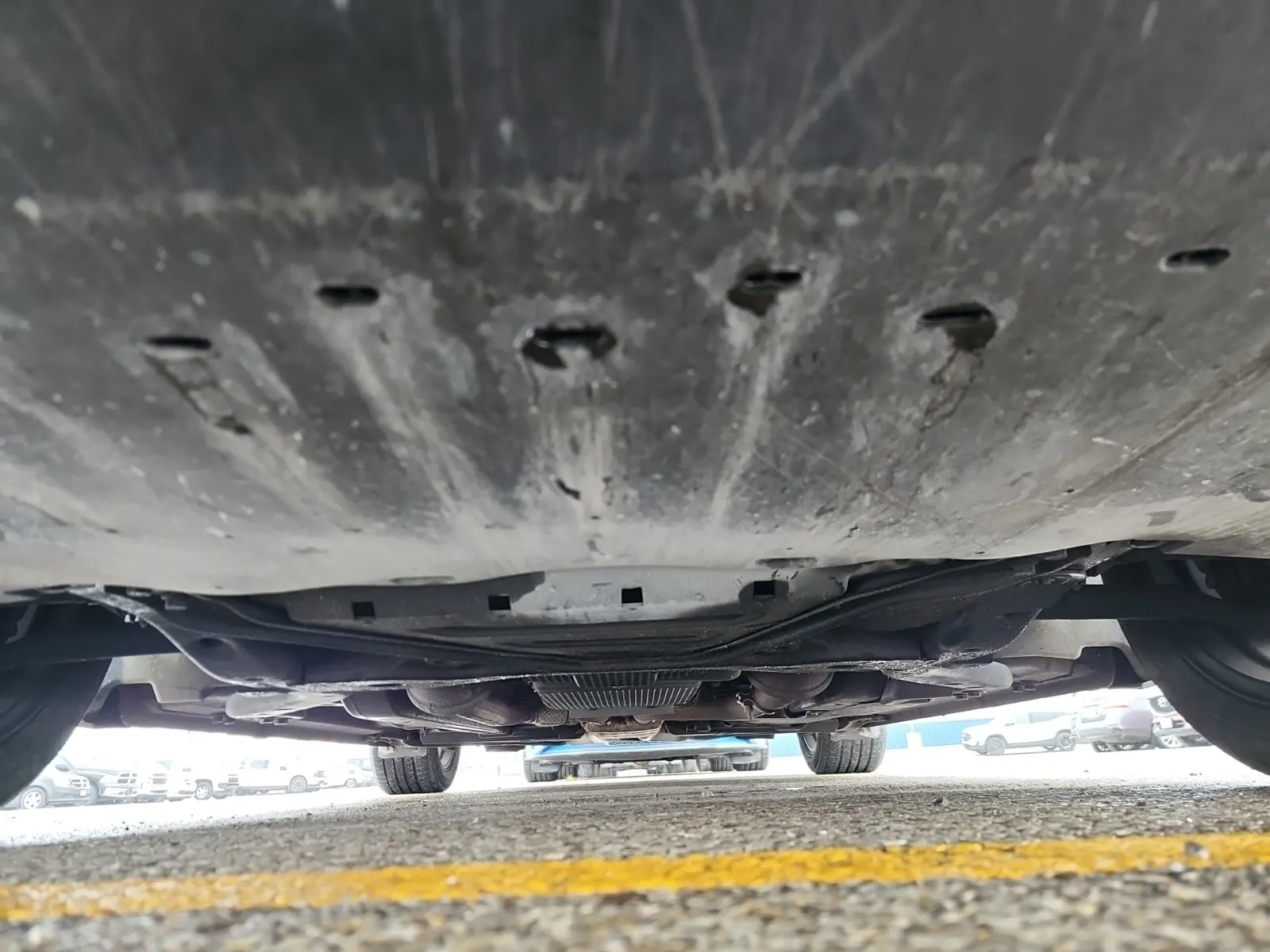 Undercarriage - Front Photo