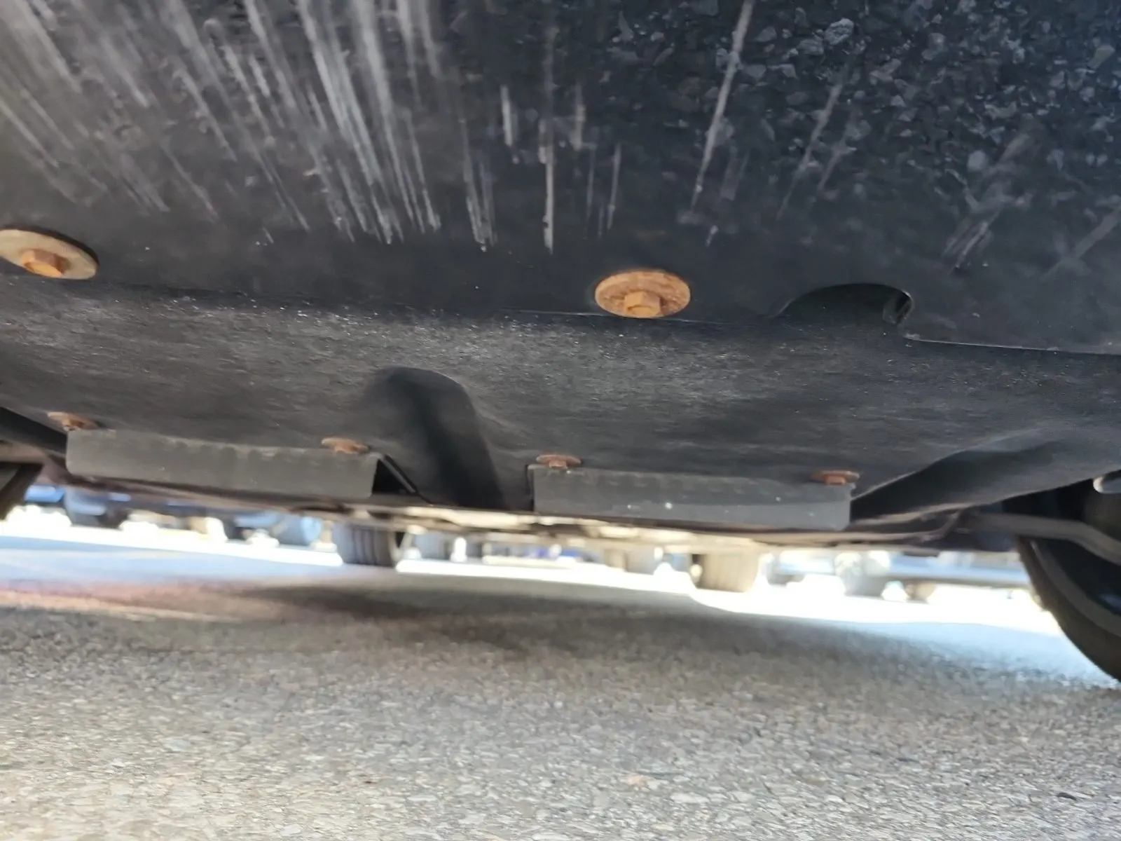 Undercarriage - Front Photo