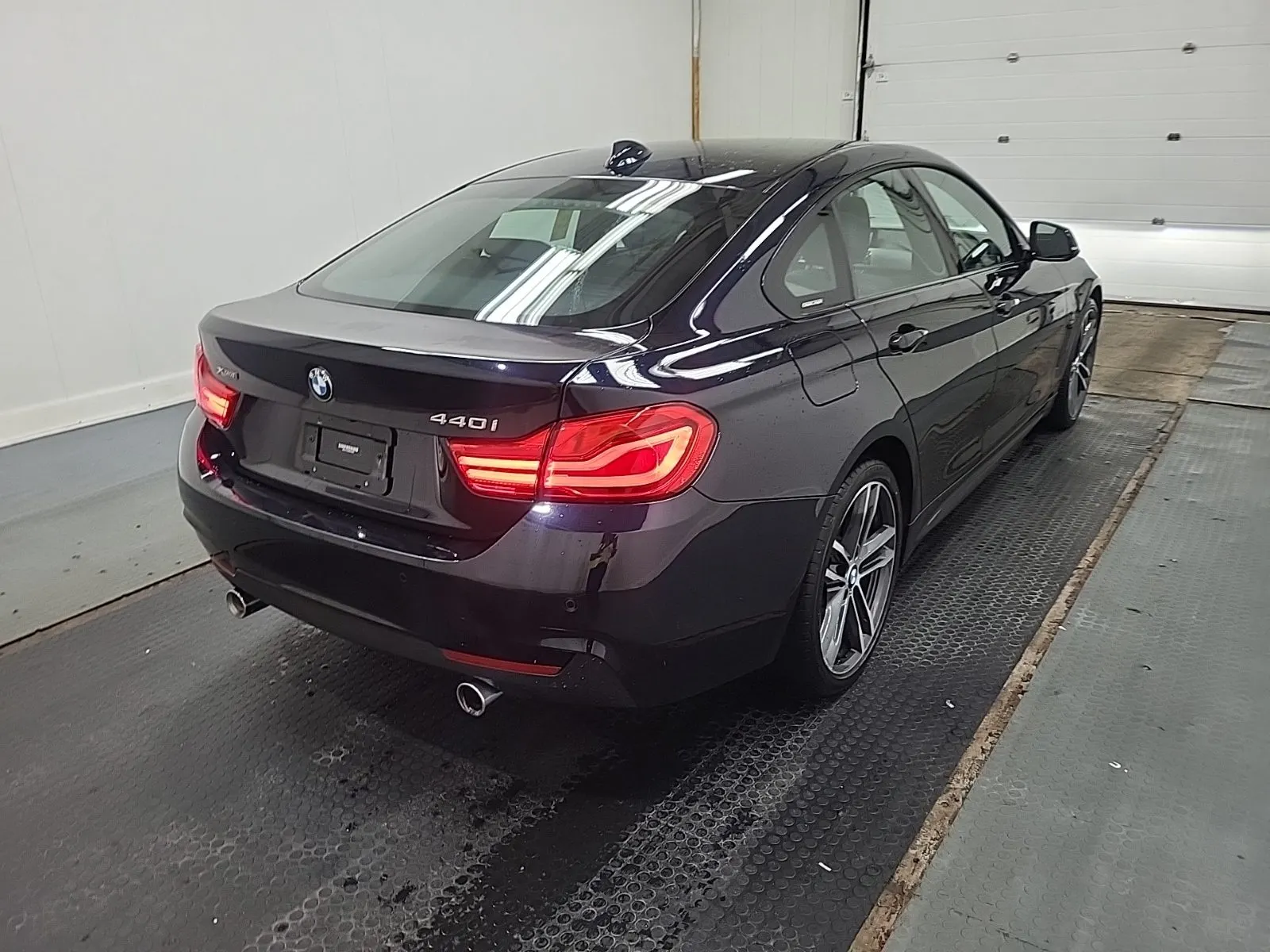 Passenger Rear 3/4 Photo