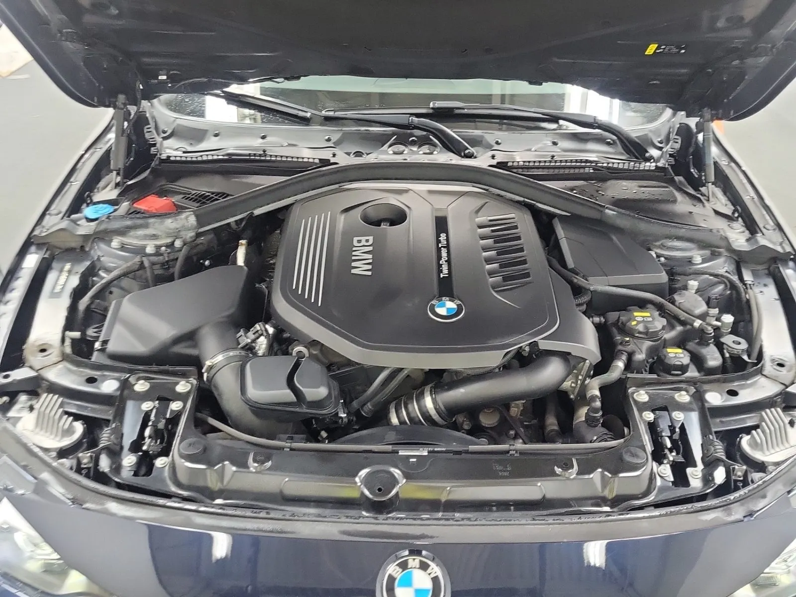 Engine Photo
