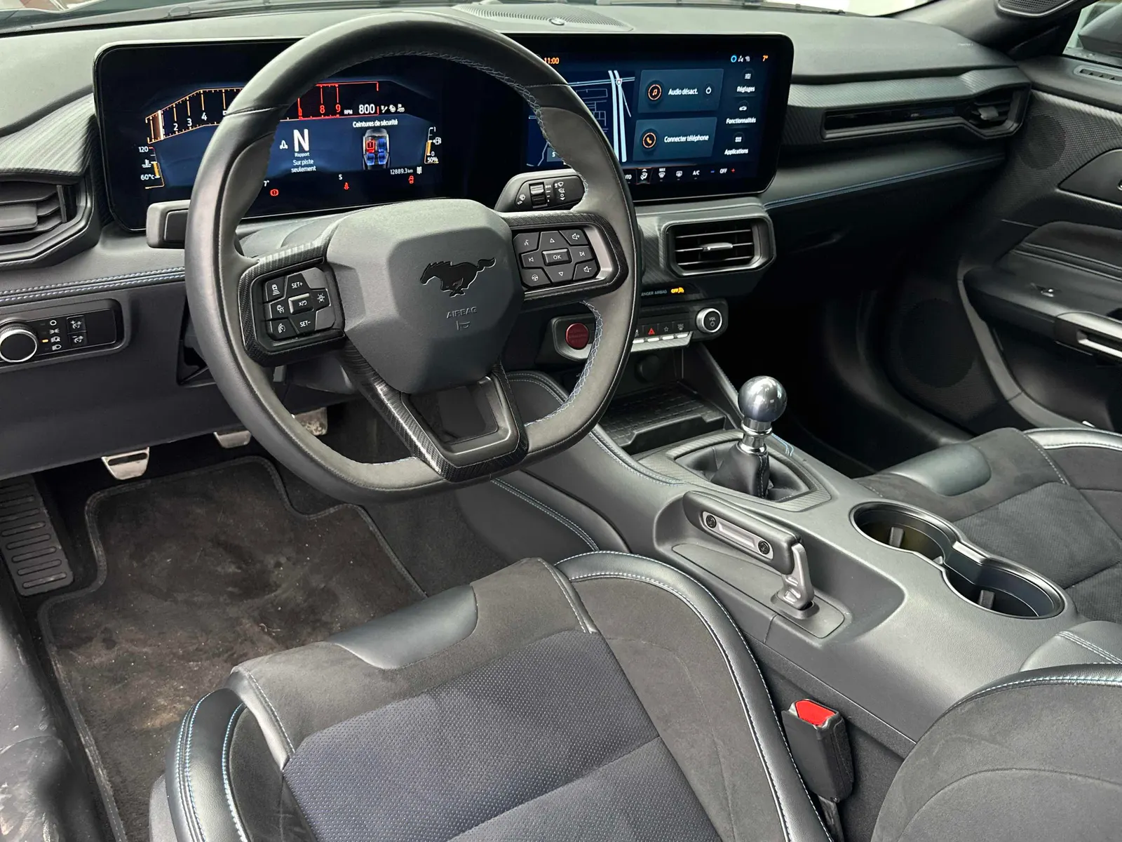 Interior driver side