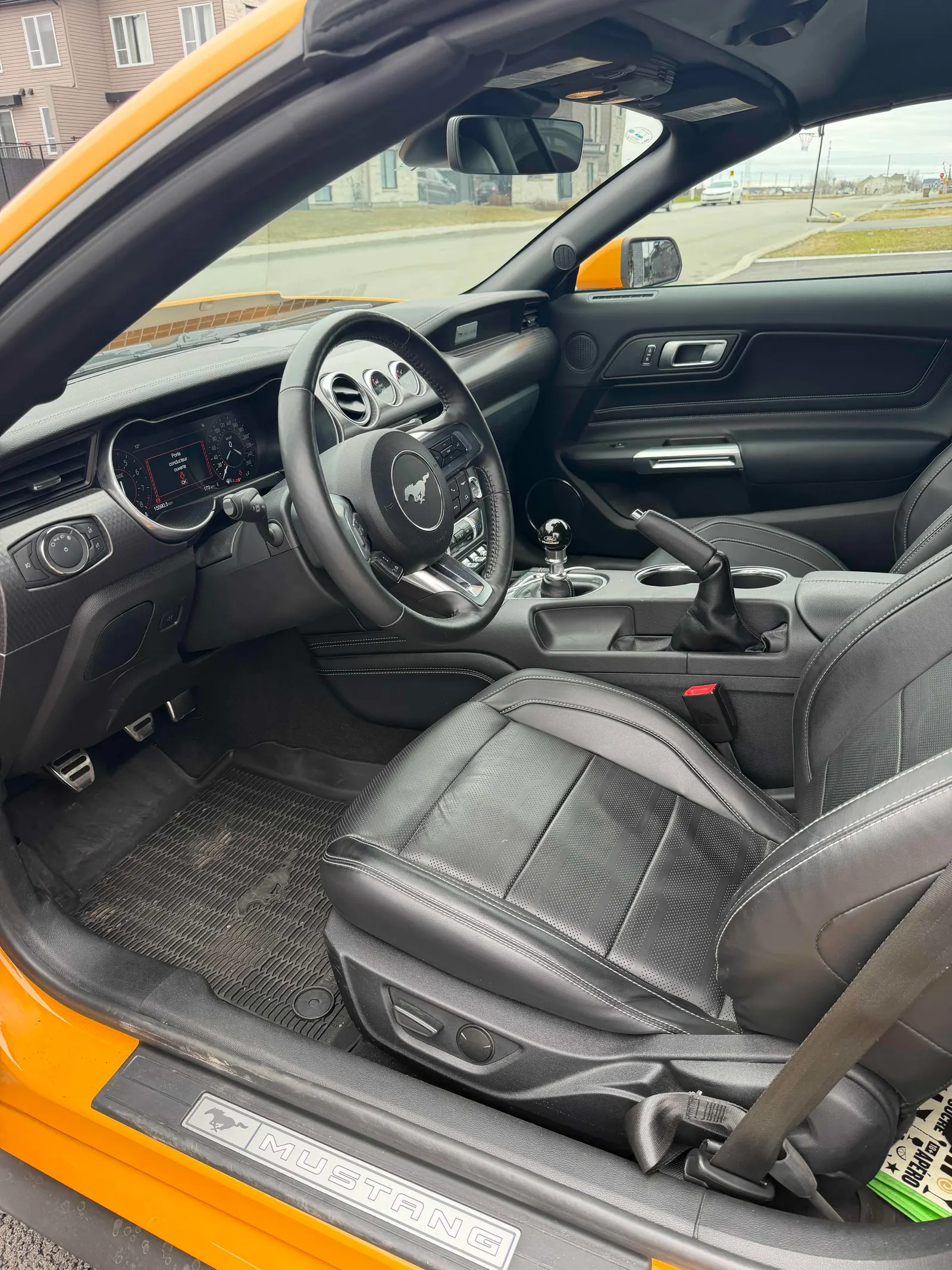 Interior driver side