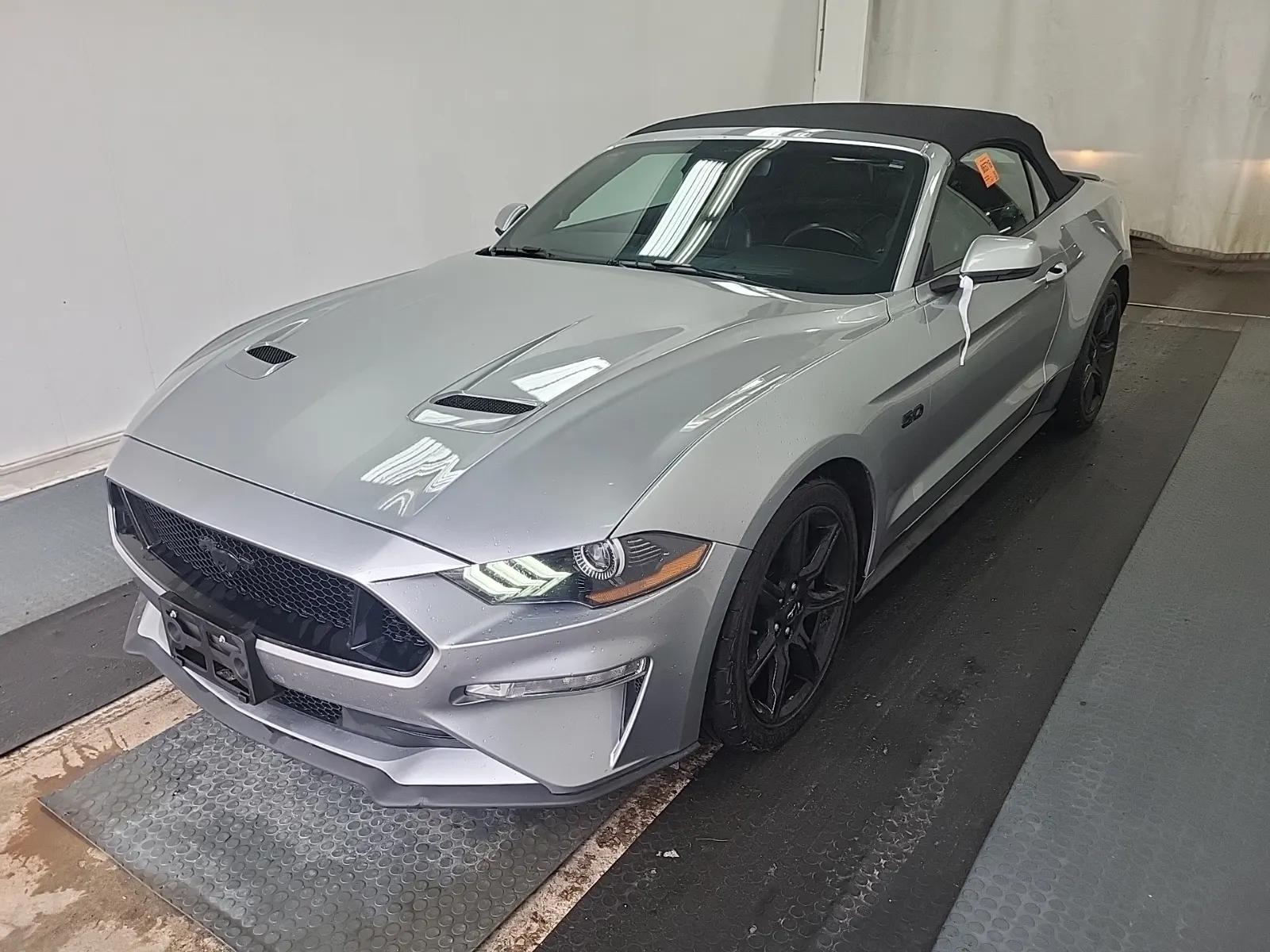 2020 Ford Mustang