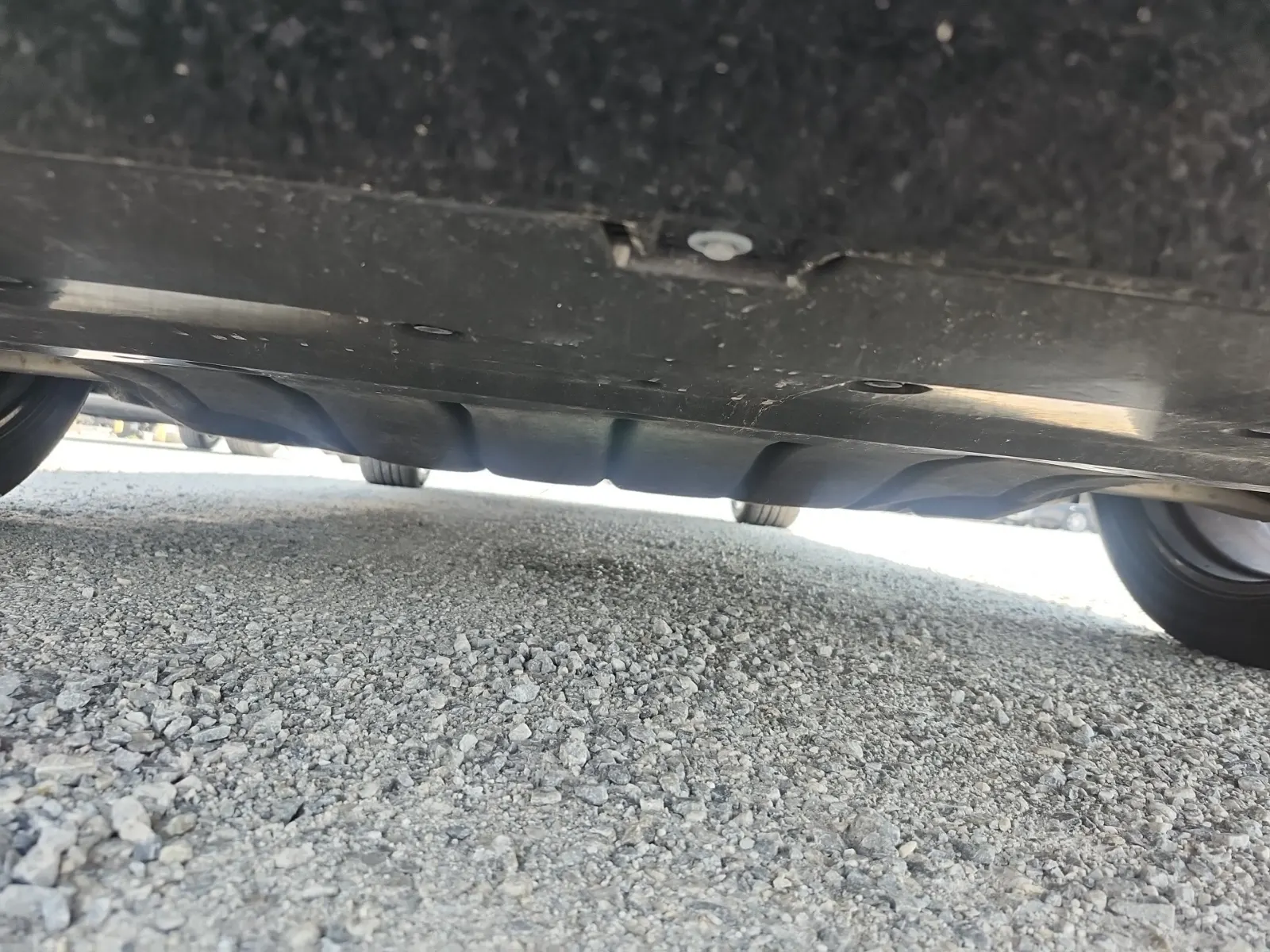 Undercarriage - Front Photo