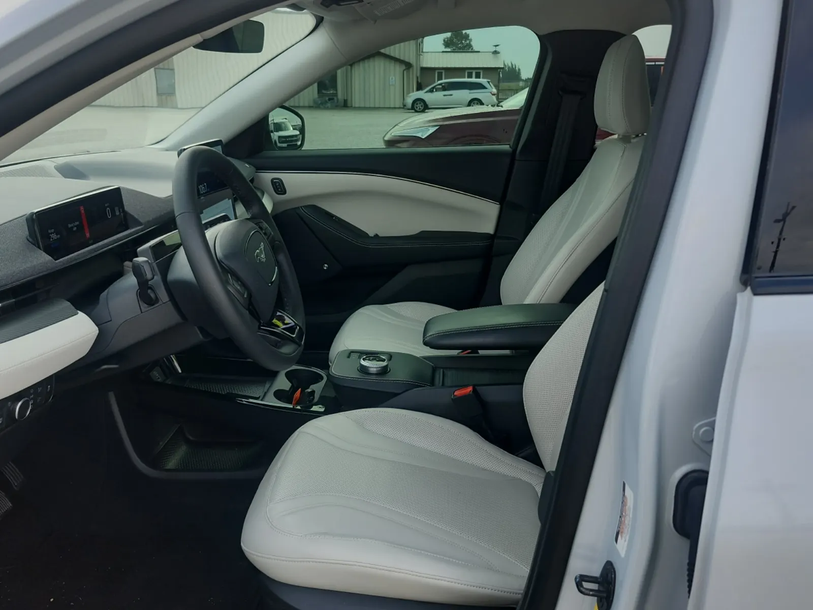 Front Interior Photo