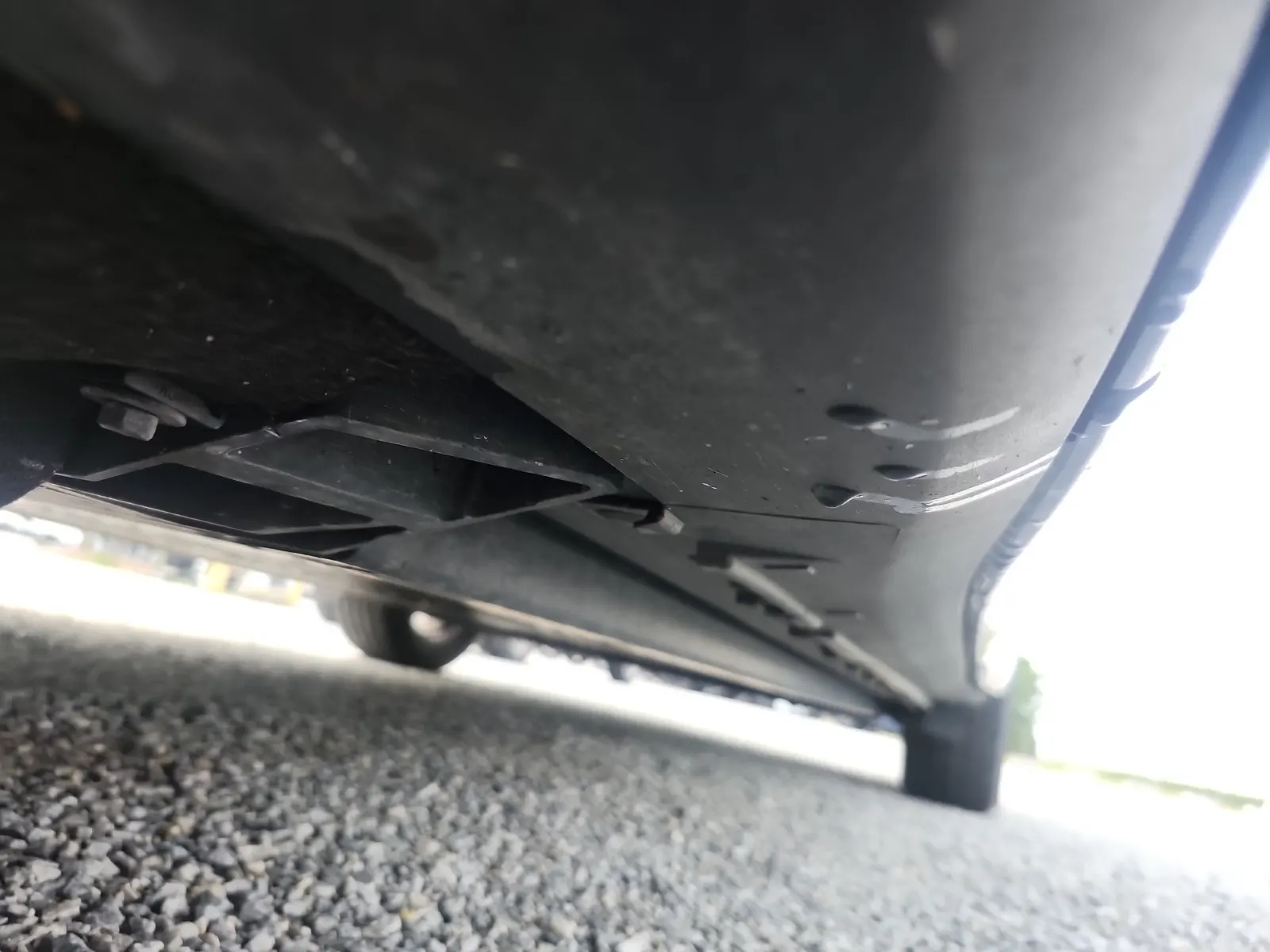 Undercarriage - Driver Photo