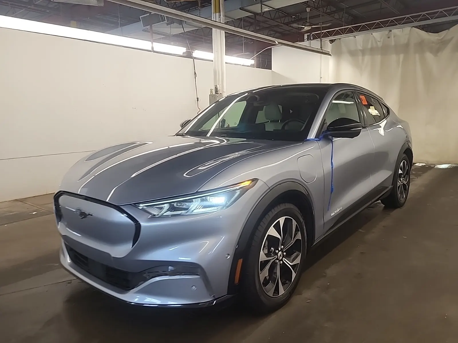 2022 Ford Mustang Mach-E