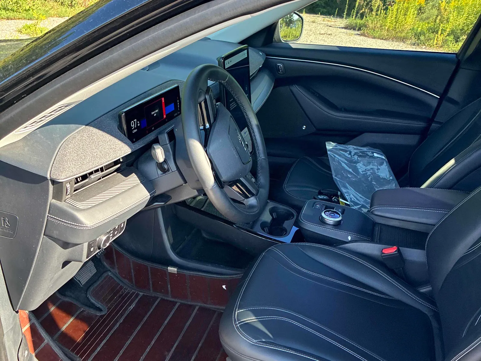 Interior driver side