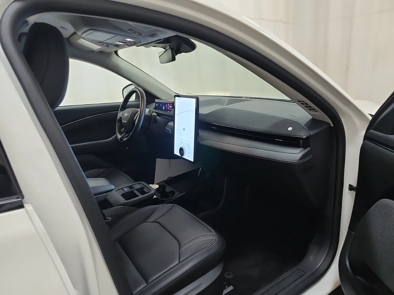 Right Side Interior Photo