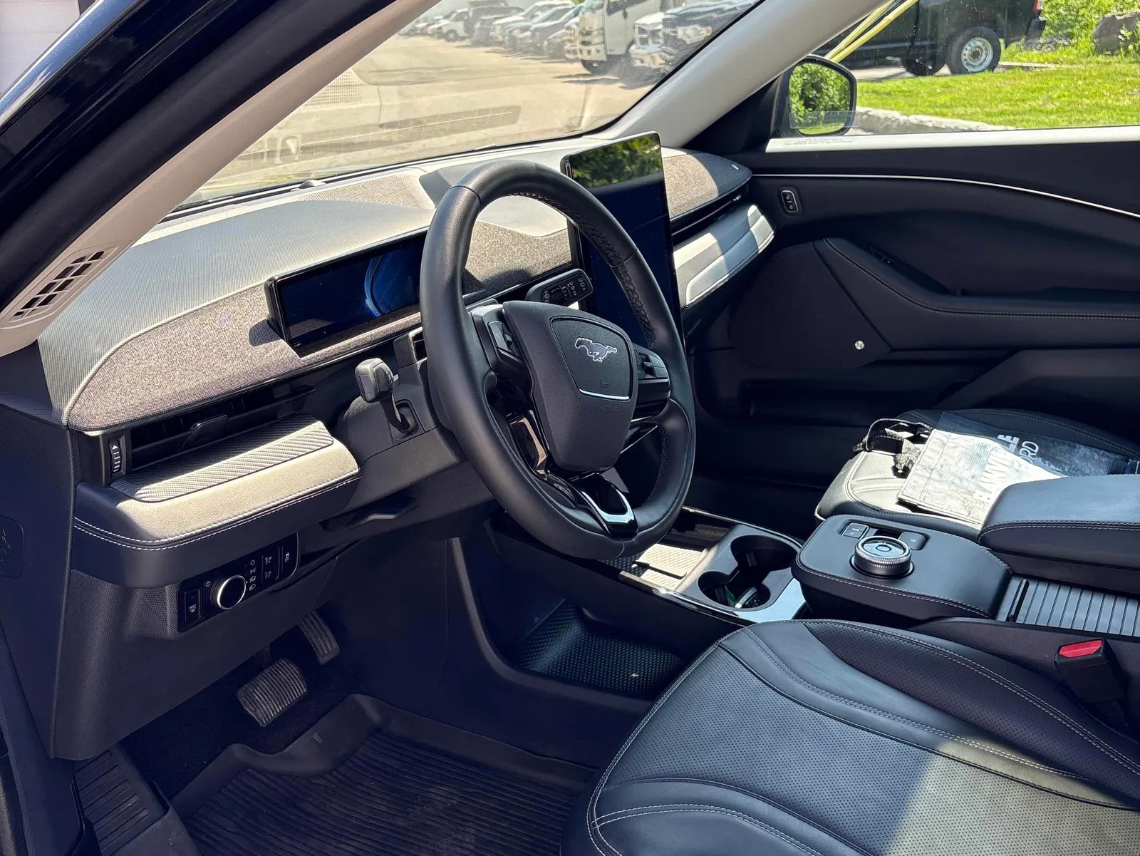 Interior driver side