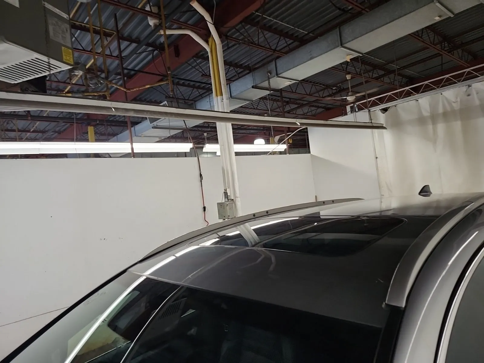 Exterior Roof Photo