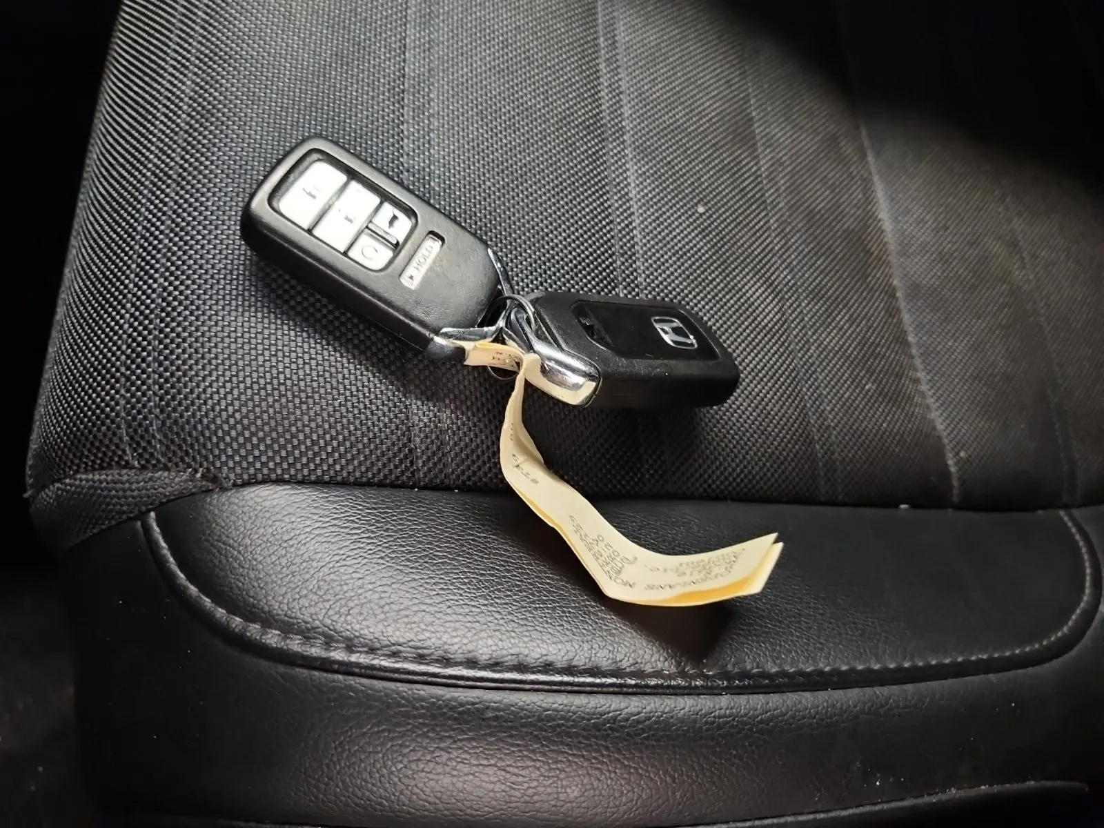 Keys/Fobs/Manual Photo