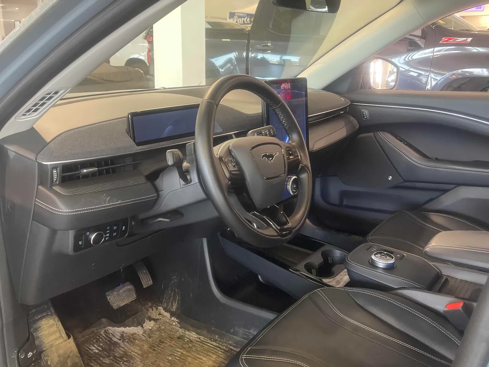 Interior driver side