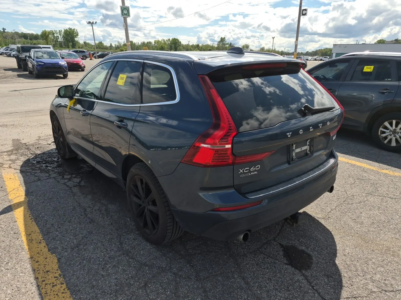 Driver Rear 3/4 Photo