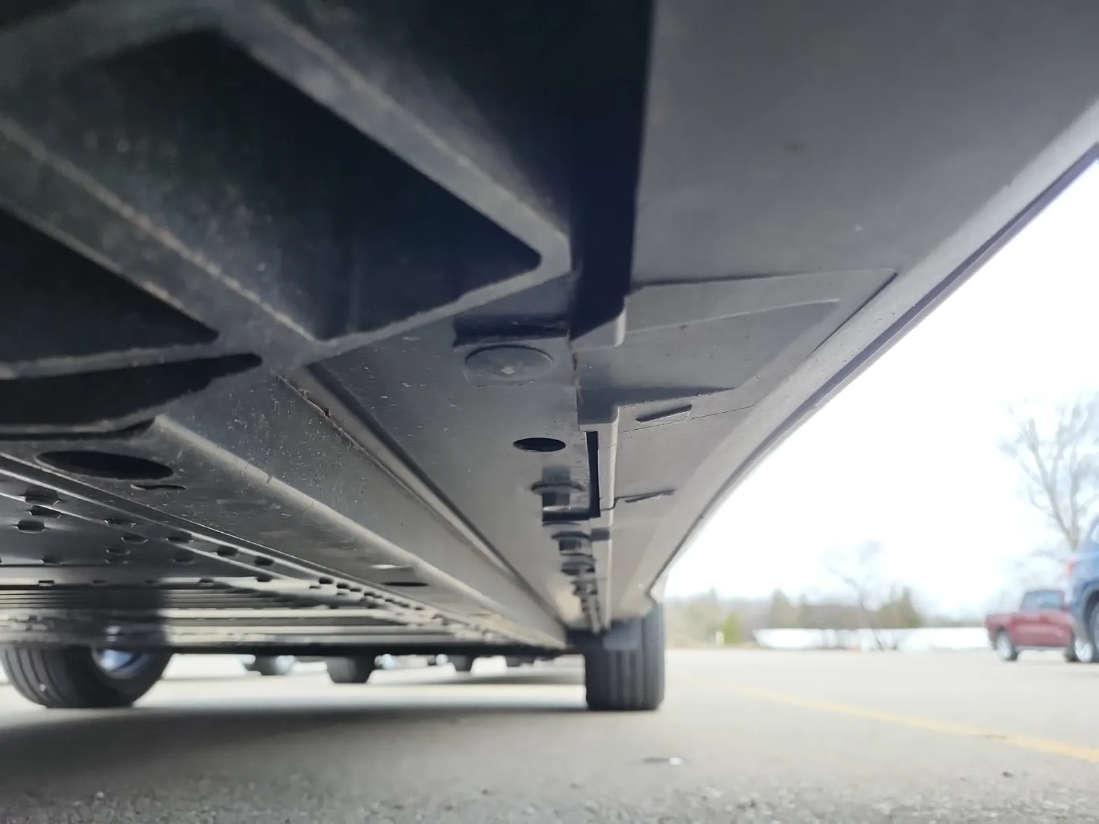 Undercarriage - Driver Photo