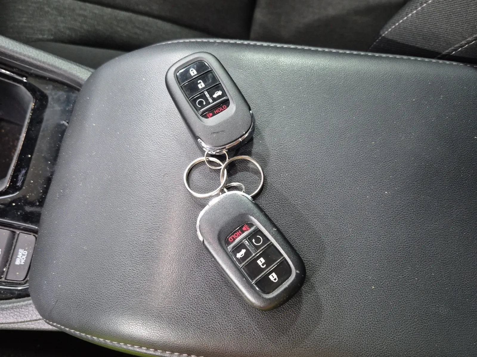 Keys/Fobs/Manual Photo