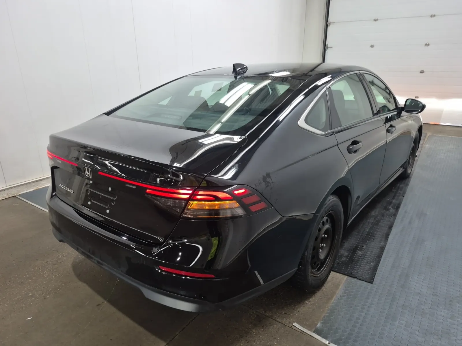 Passenger Rear 3/4 Photo