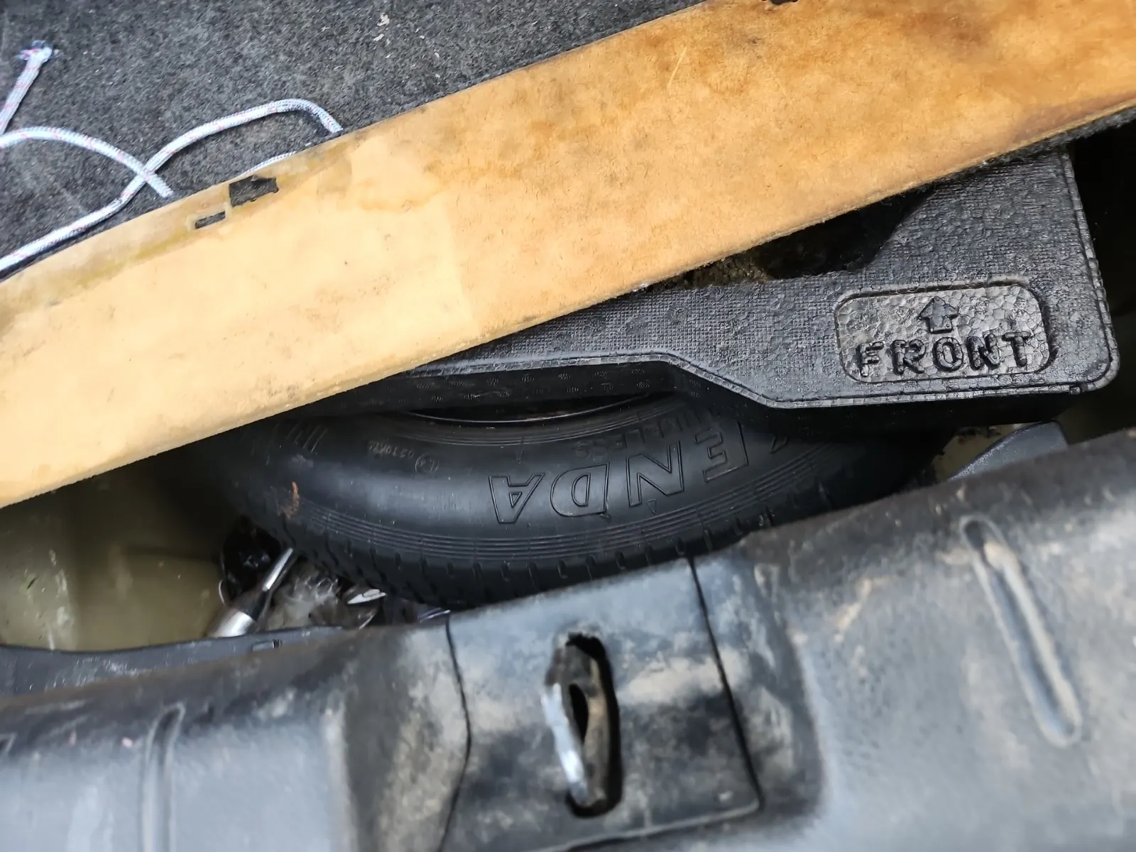 Spare Tire & Wheel Photo