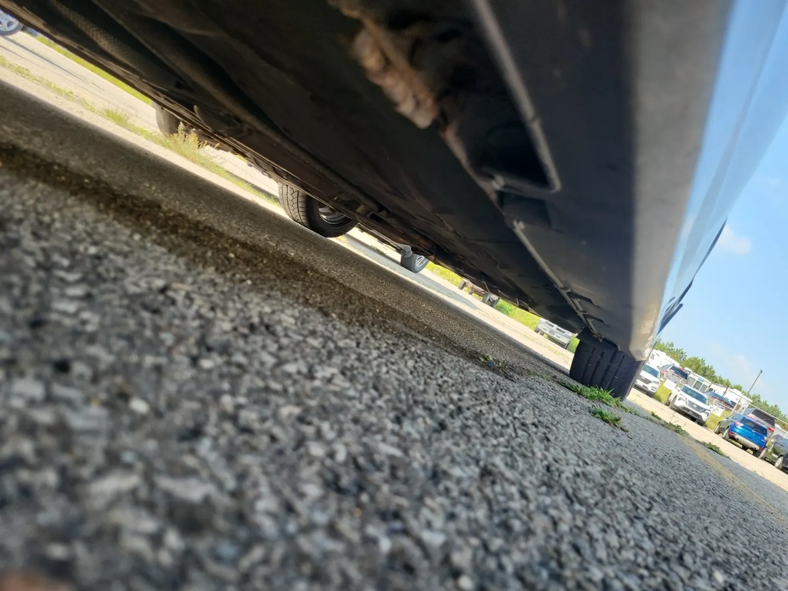 Undercarriage - Driver Photo