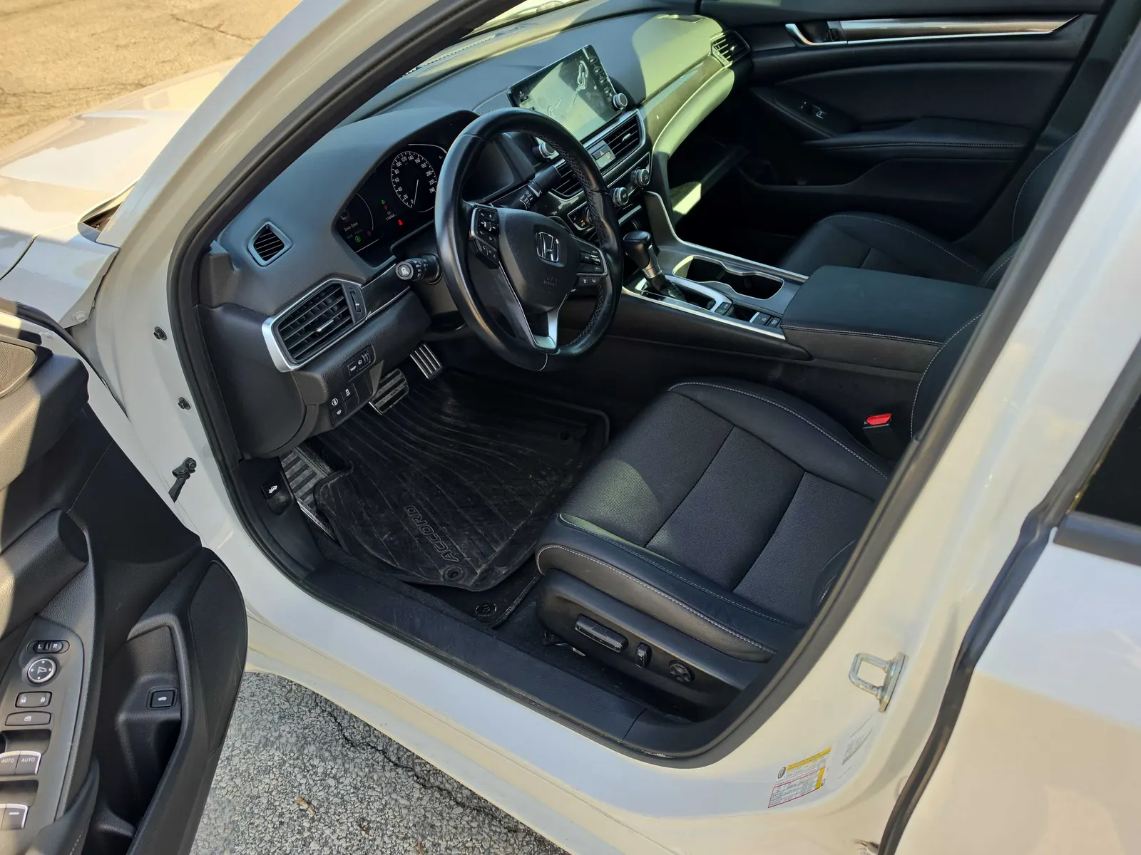 Interior driver side