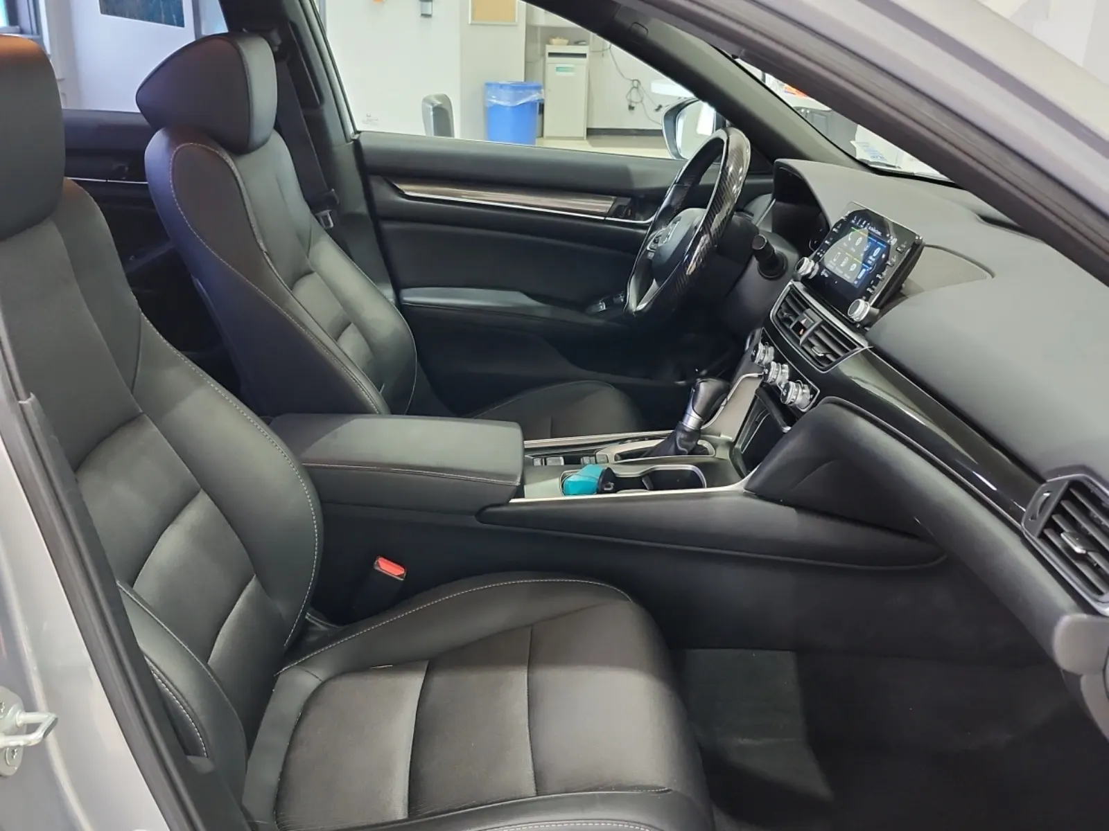 Right Side Interior Photo