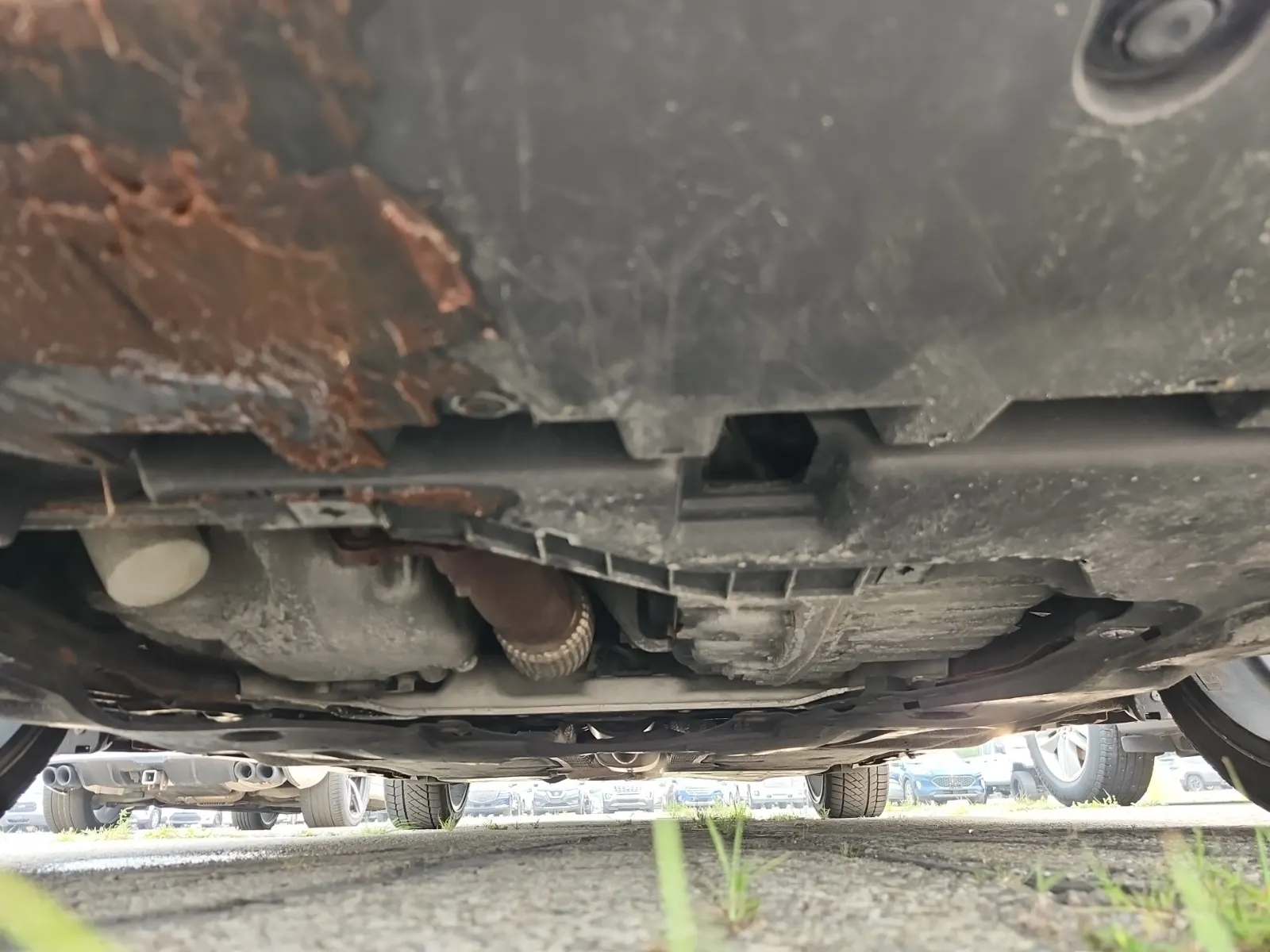 Undercarriage - Front Photo
