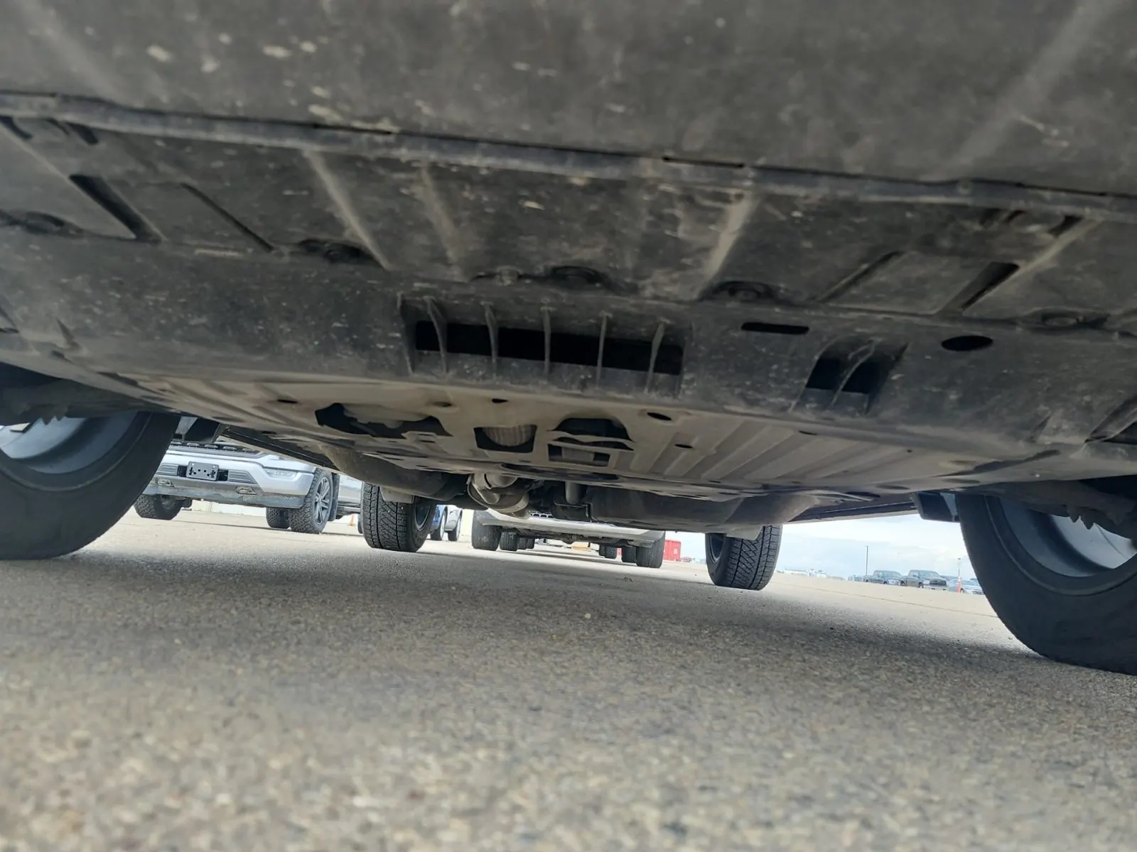 Undercarriage - Front Photo