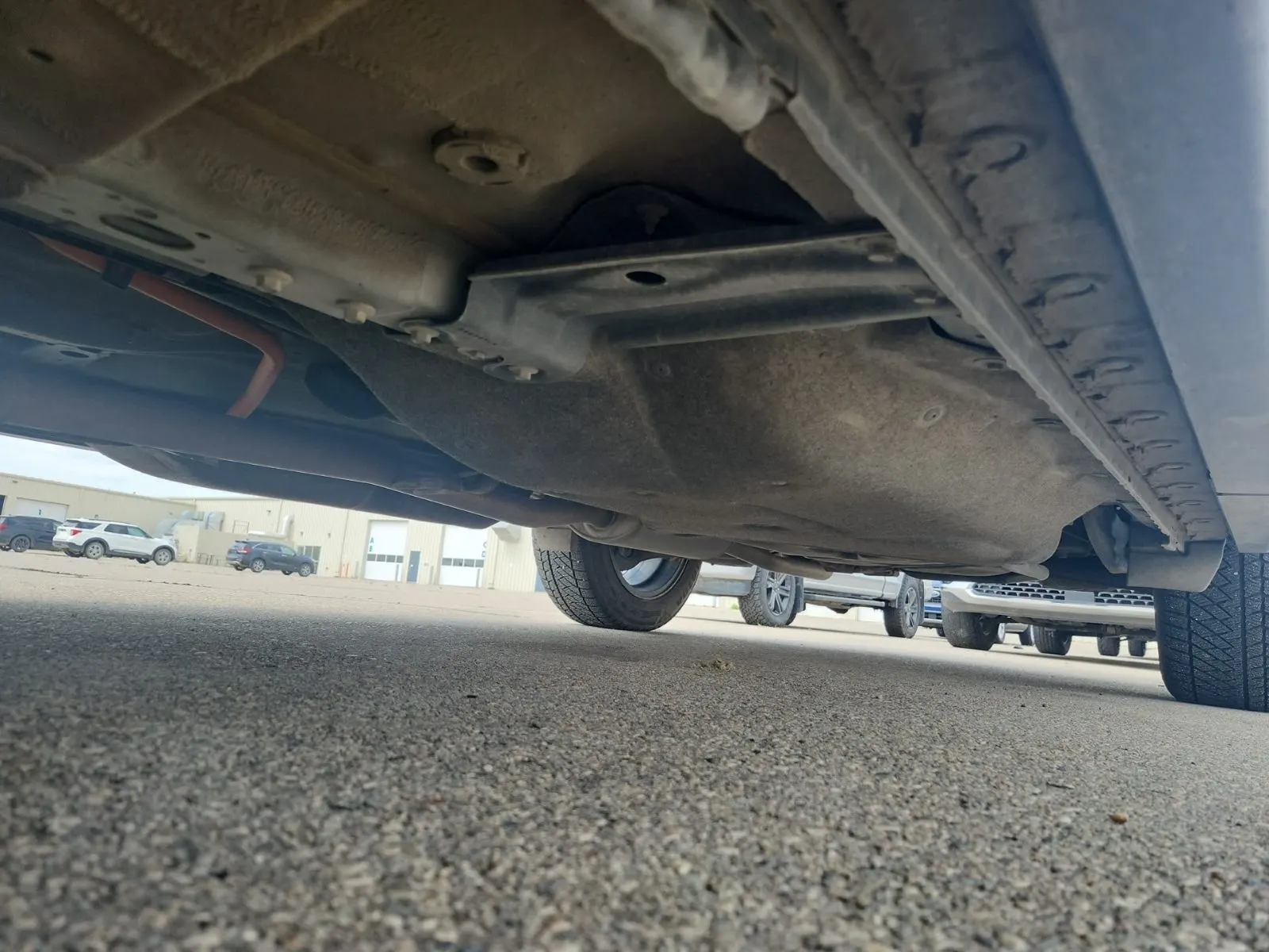 Undercarriage - Driver Photo