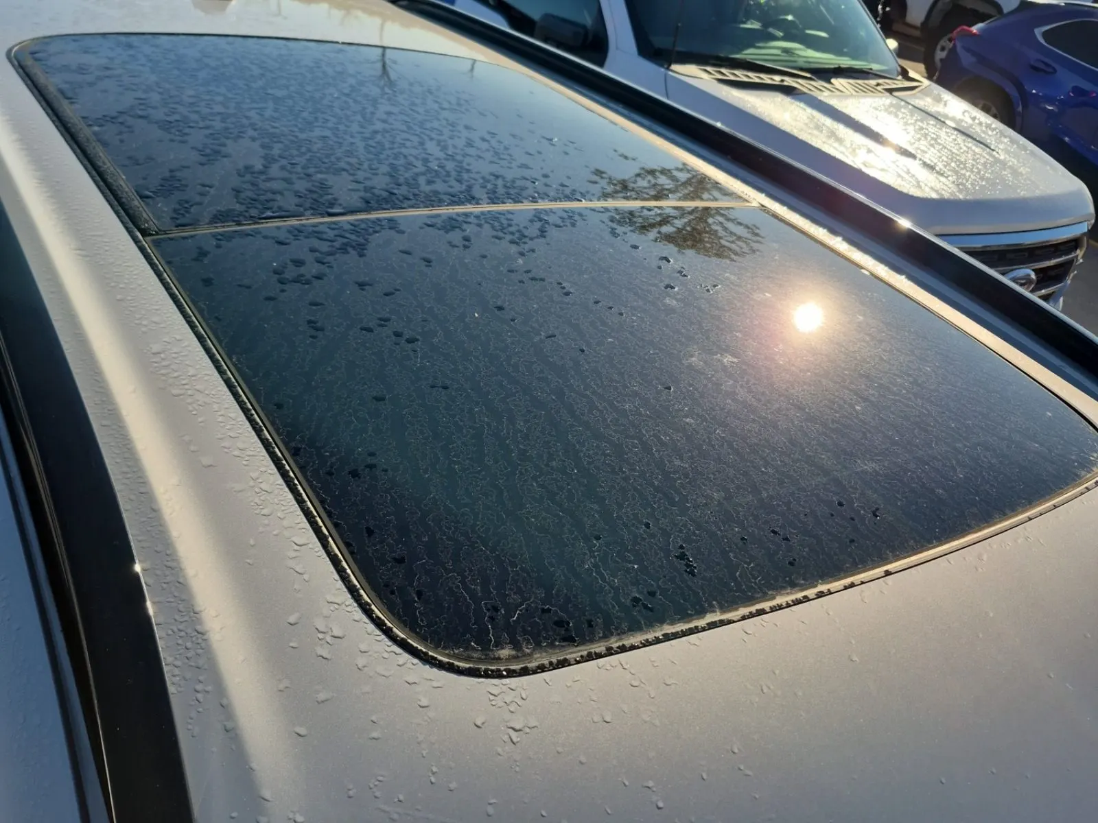 Exterior Roof Photo