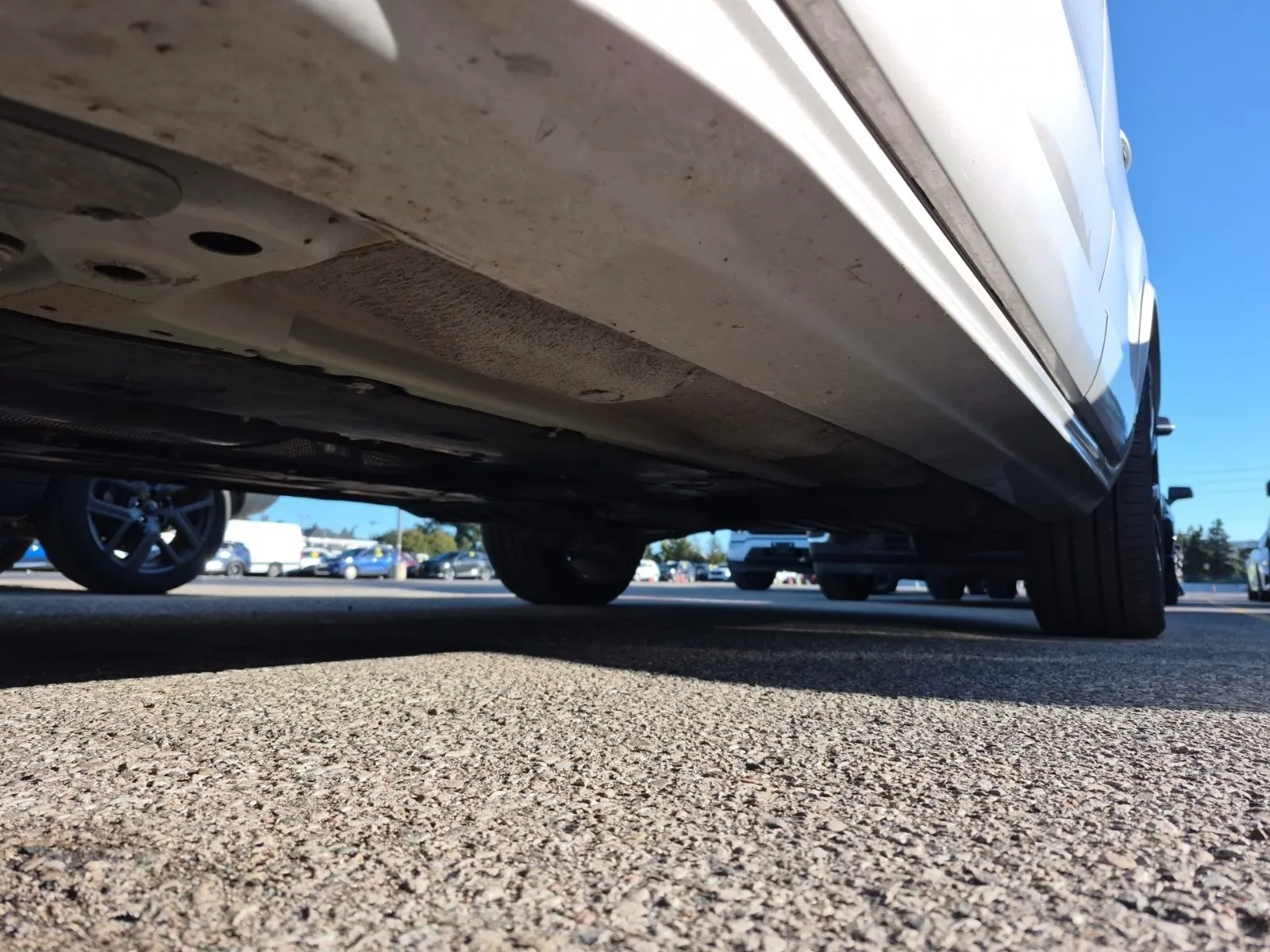 Undercarriage - Driver Photo