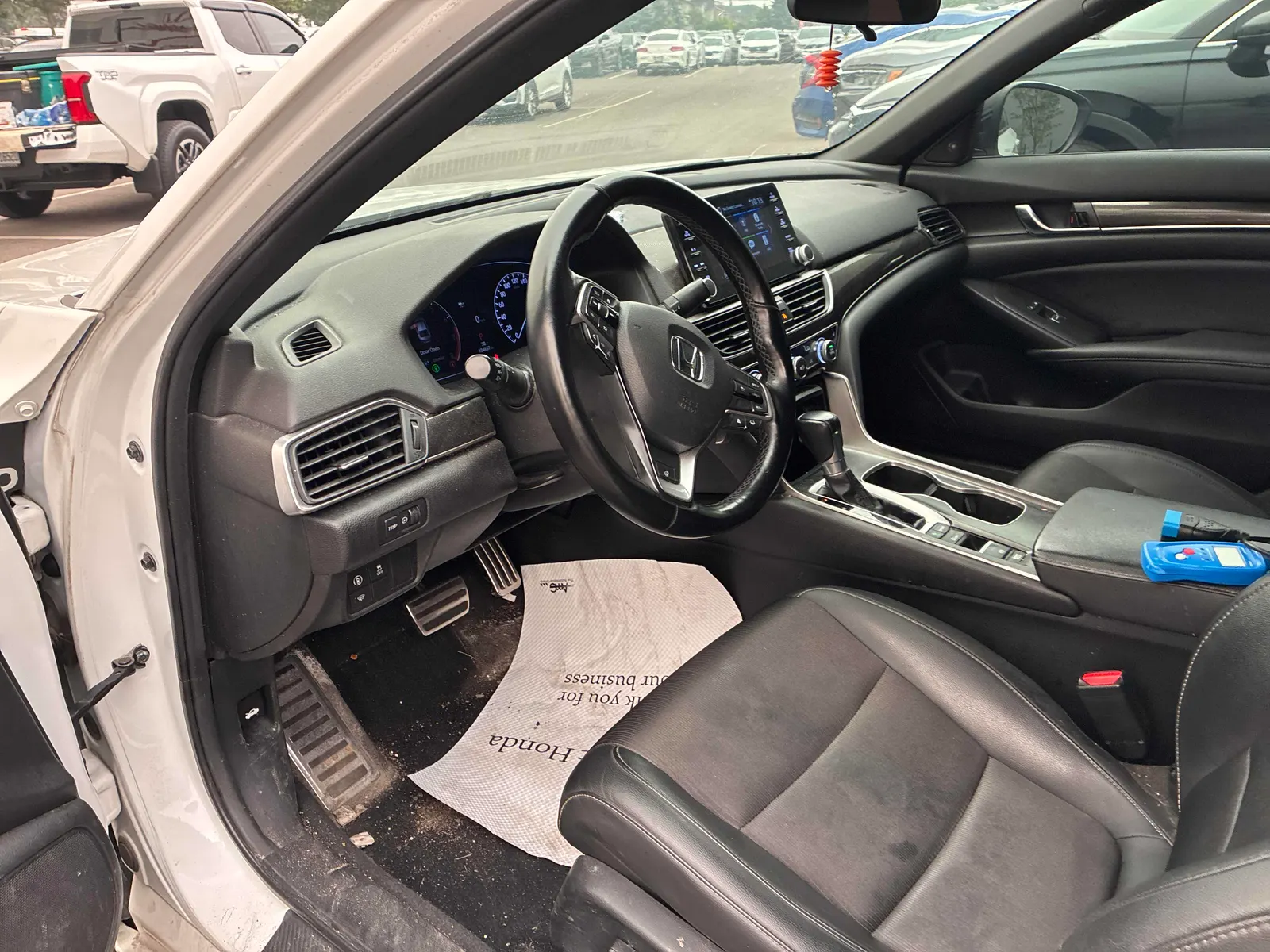 Interior driver side