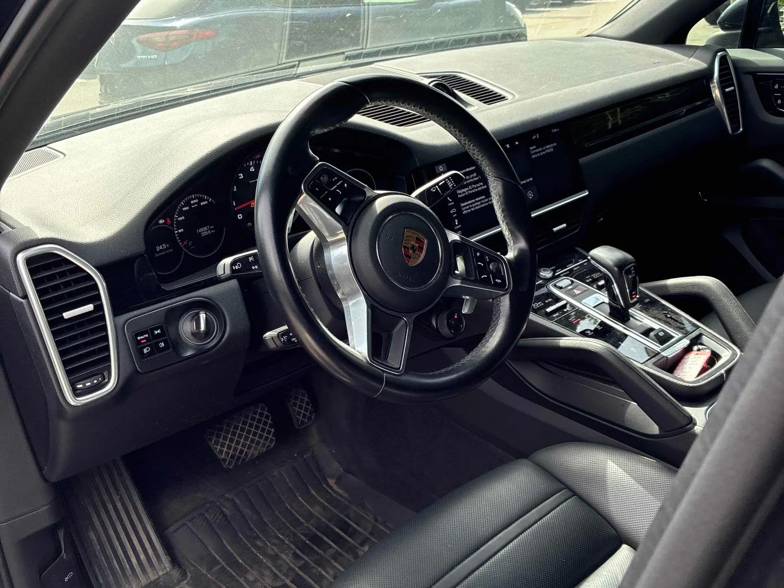 Interior driver side