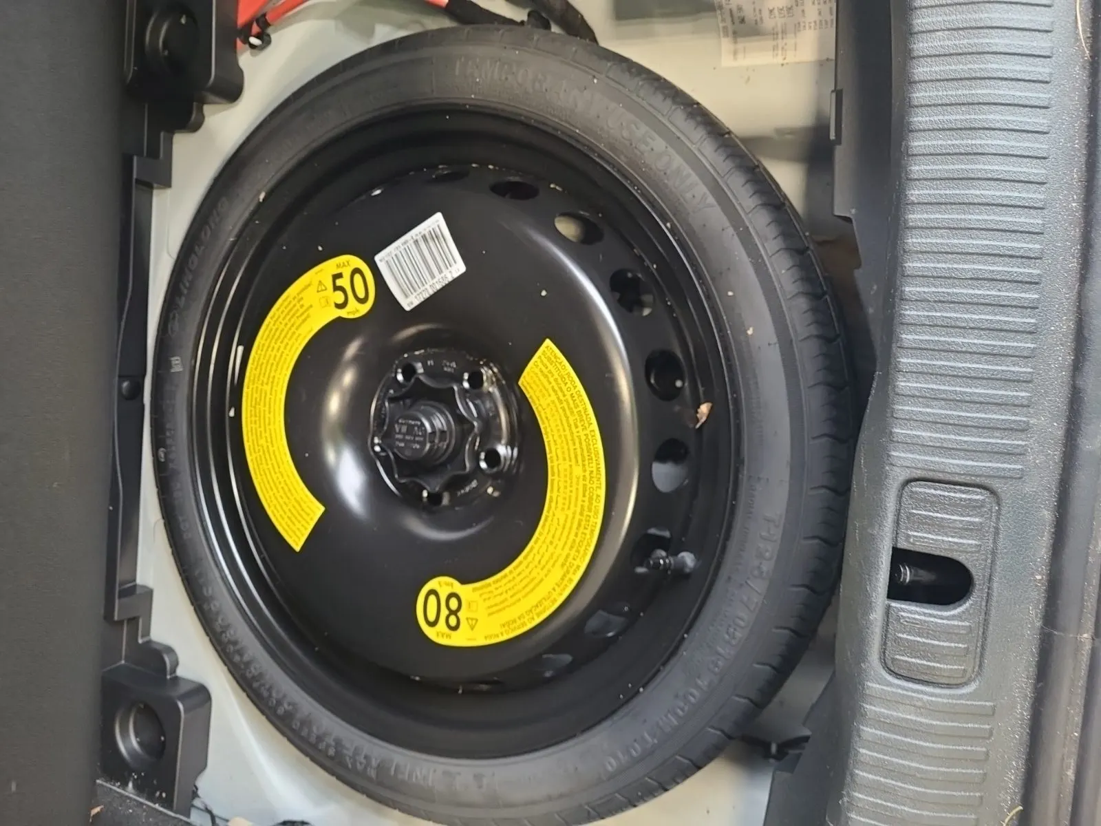 Spare Tire & Wheel Photo