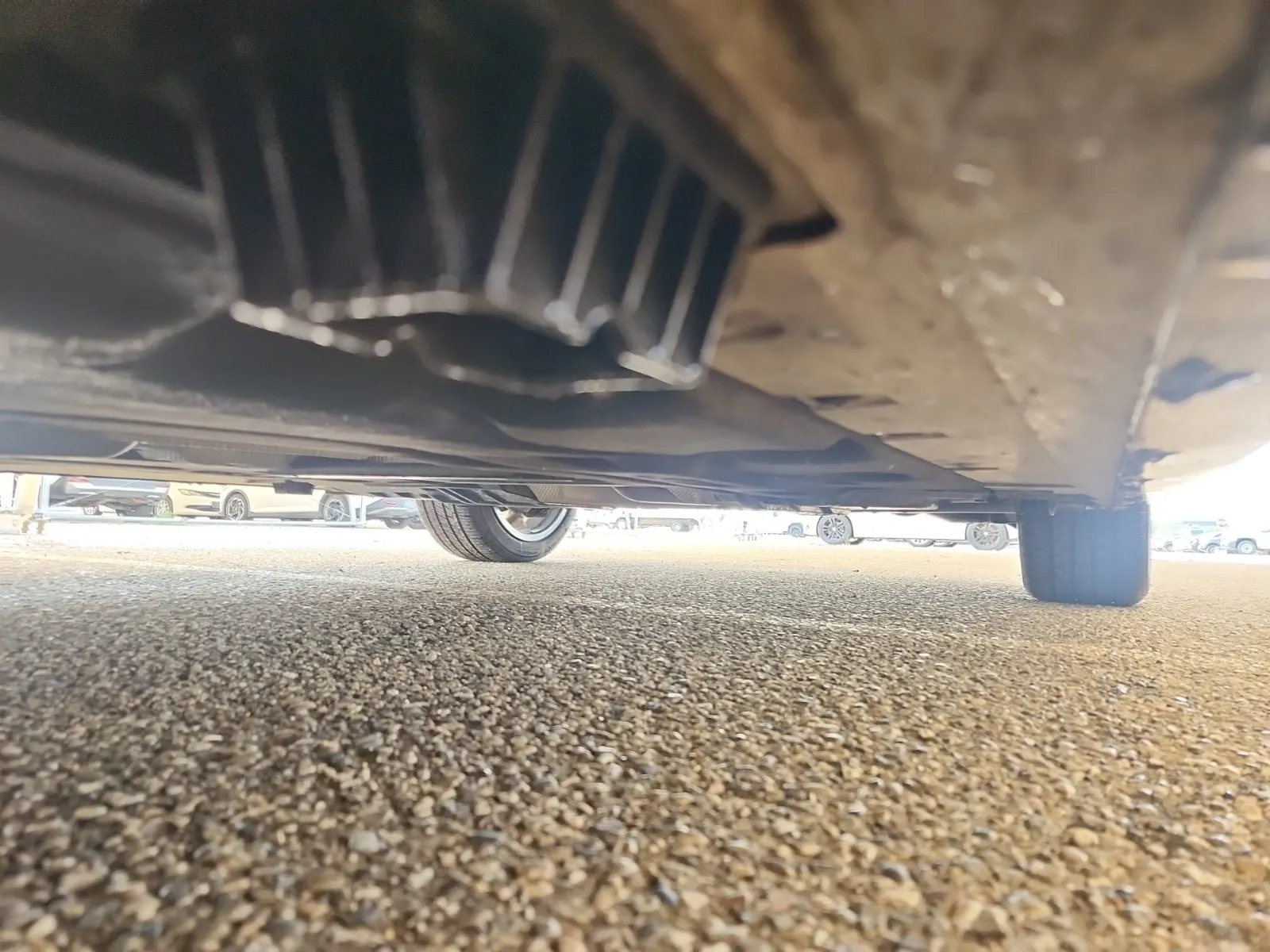 Undercarriage - Driver Photo