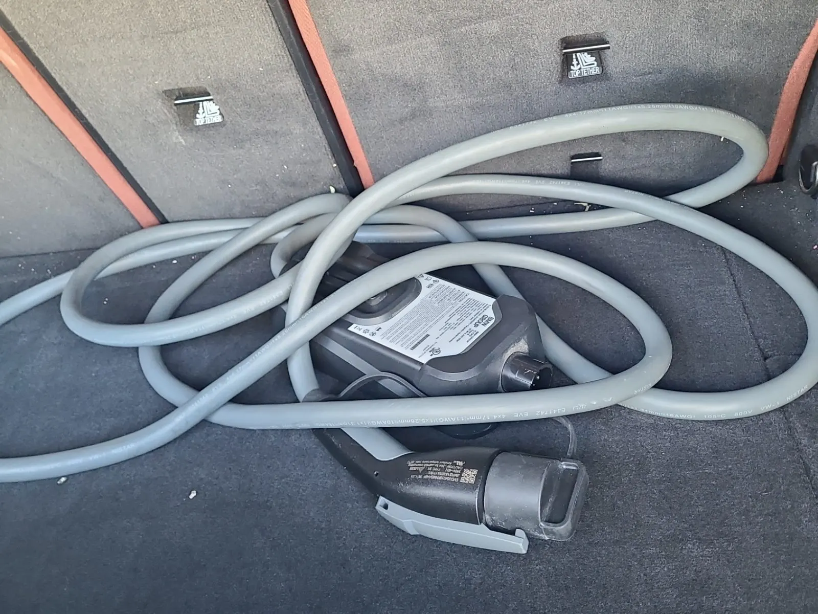 Charging Cable Photo