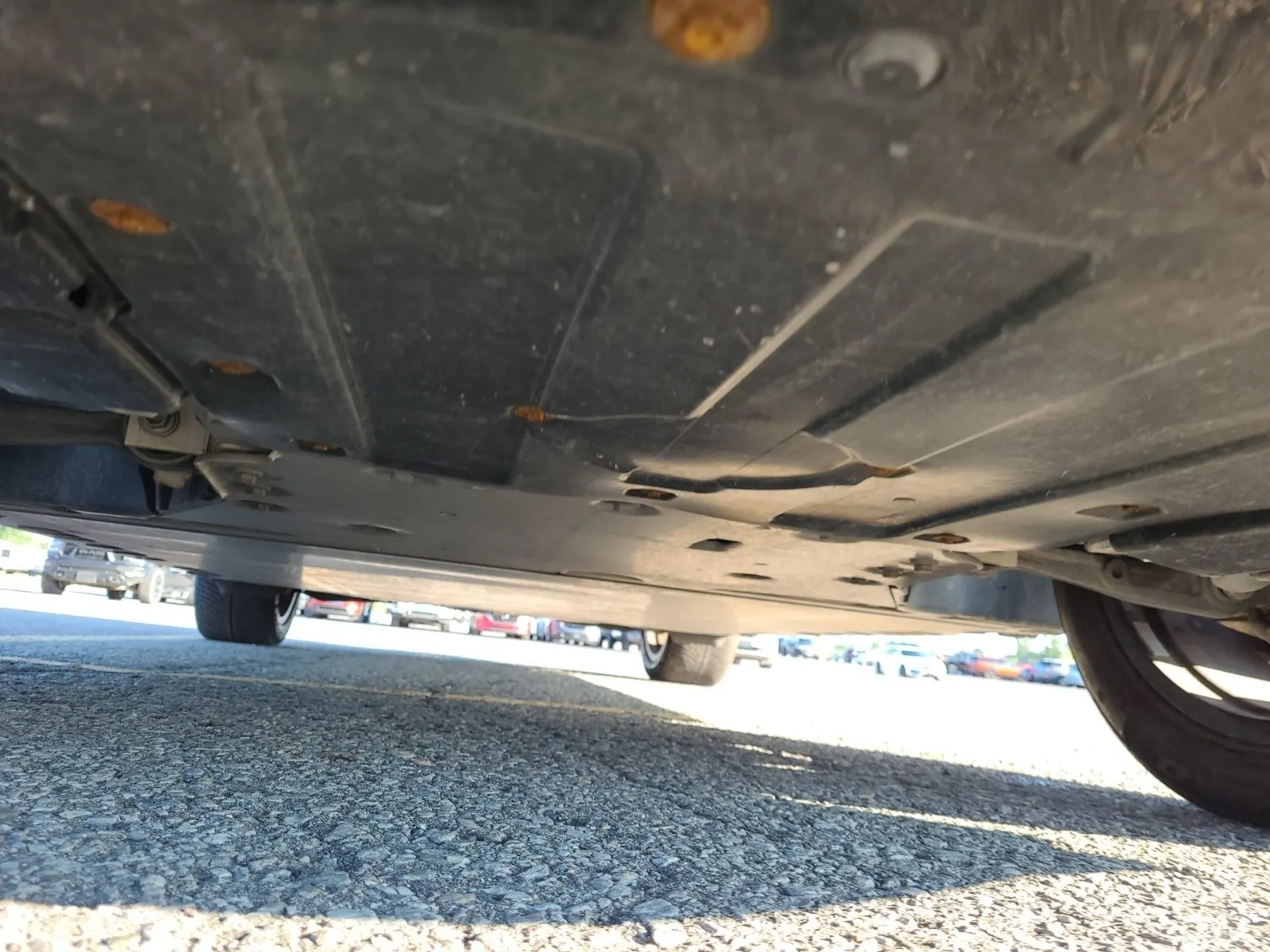 Undercarriage - Front Photo