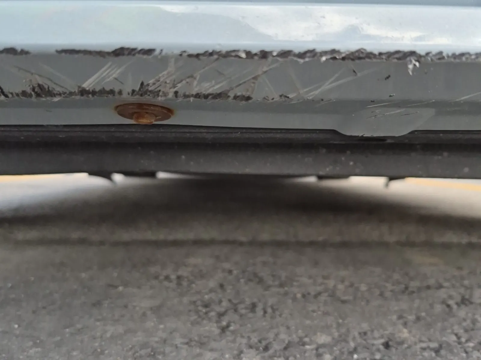 Undercarriage - Front Photo