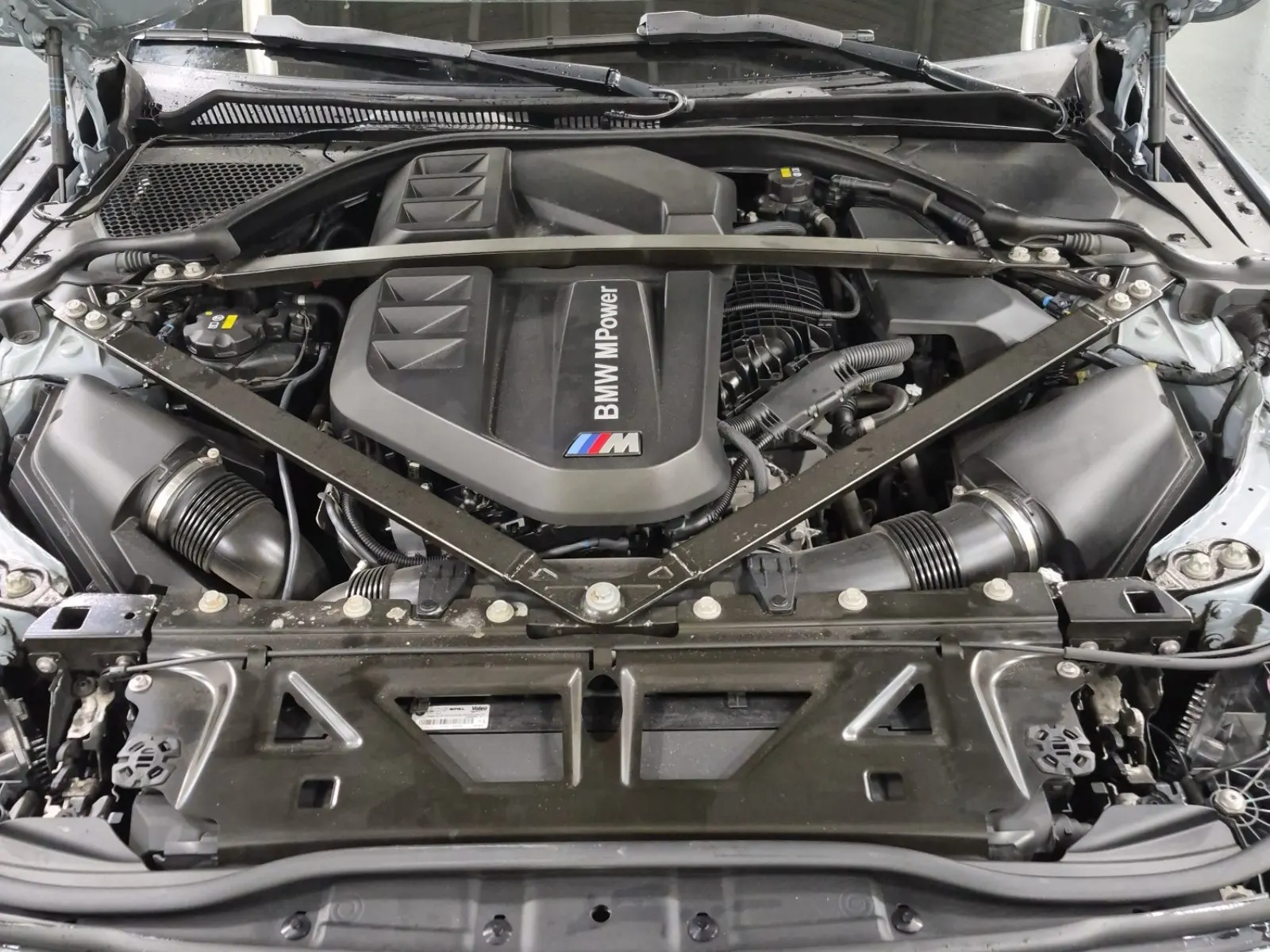Engine Photo