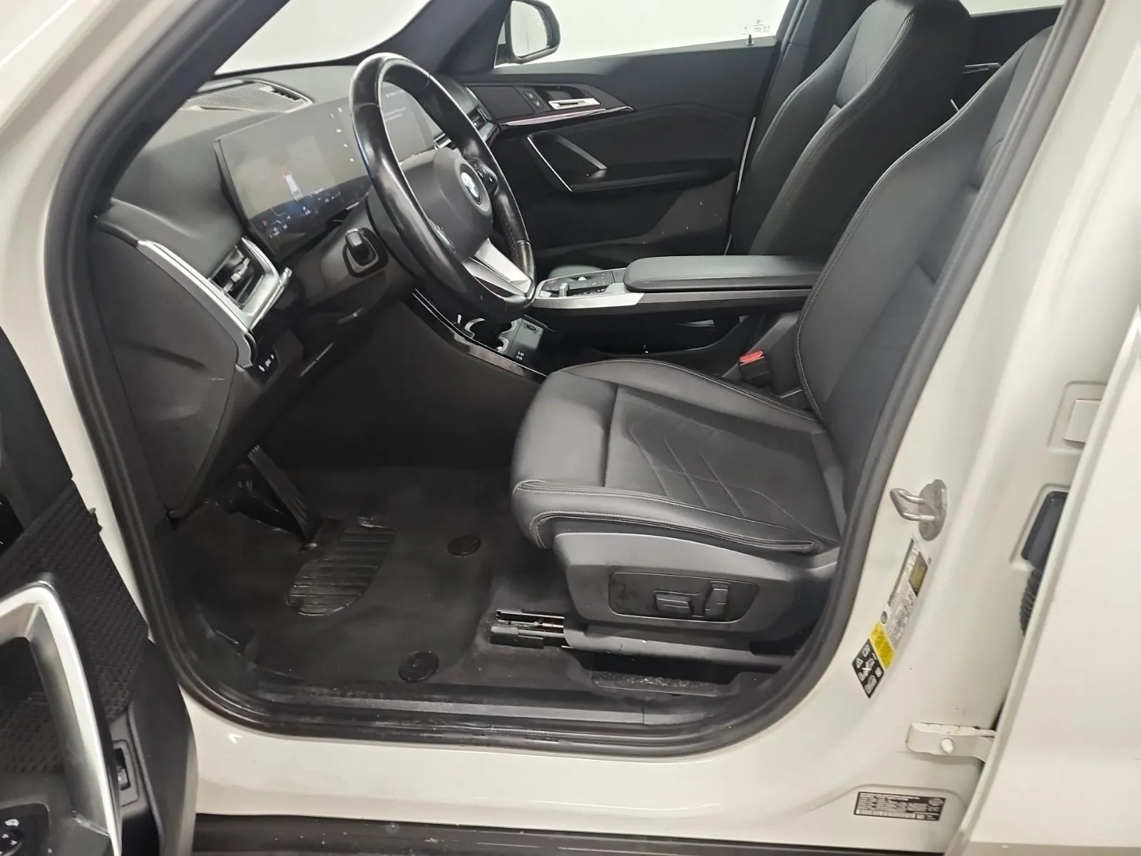 Front Interior Photo