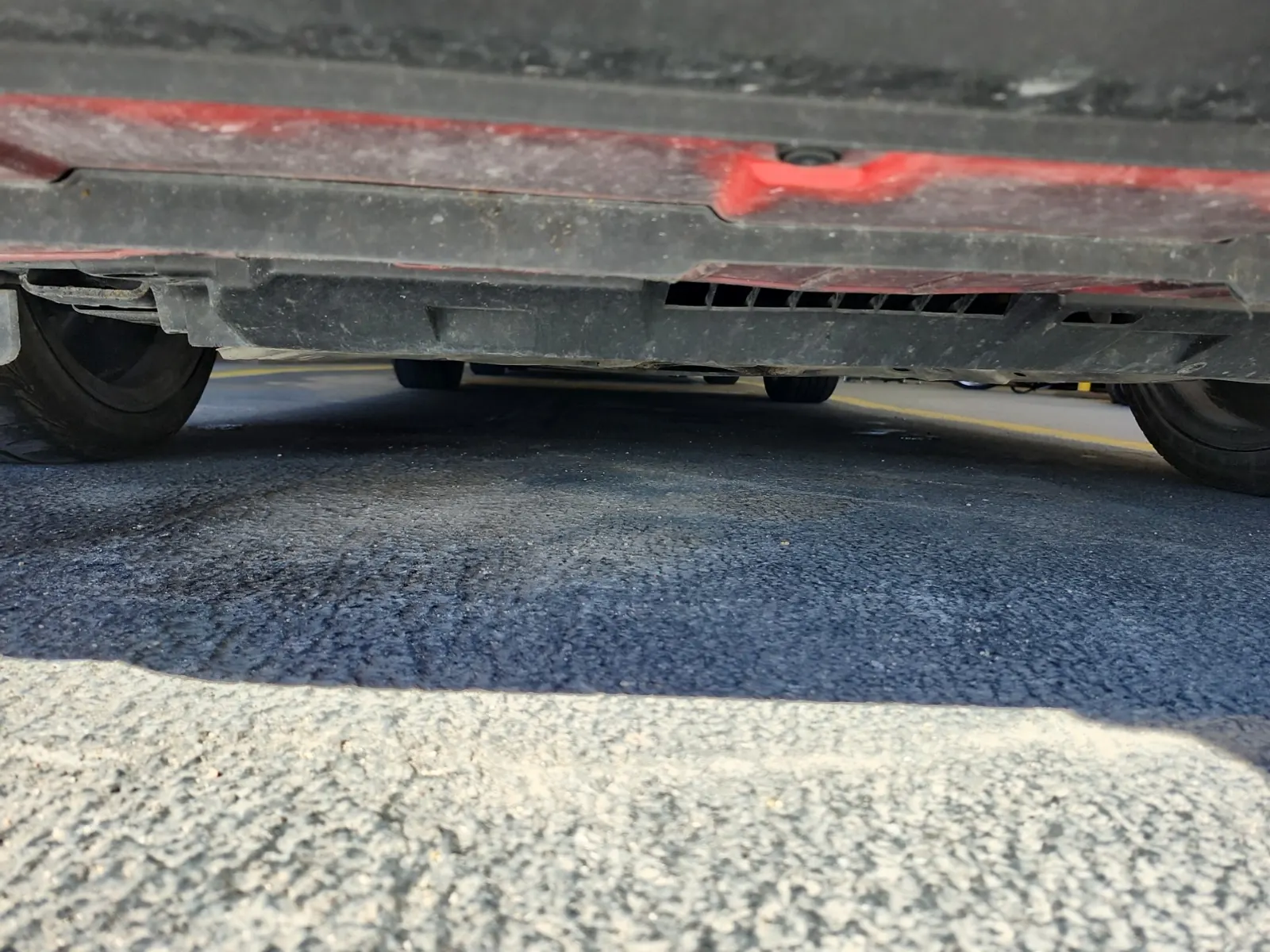Undercarriage - Front Photo