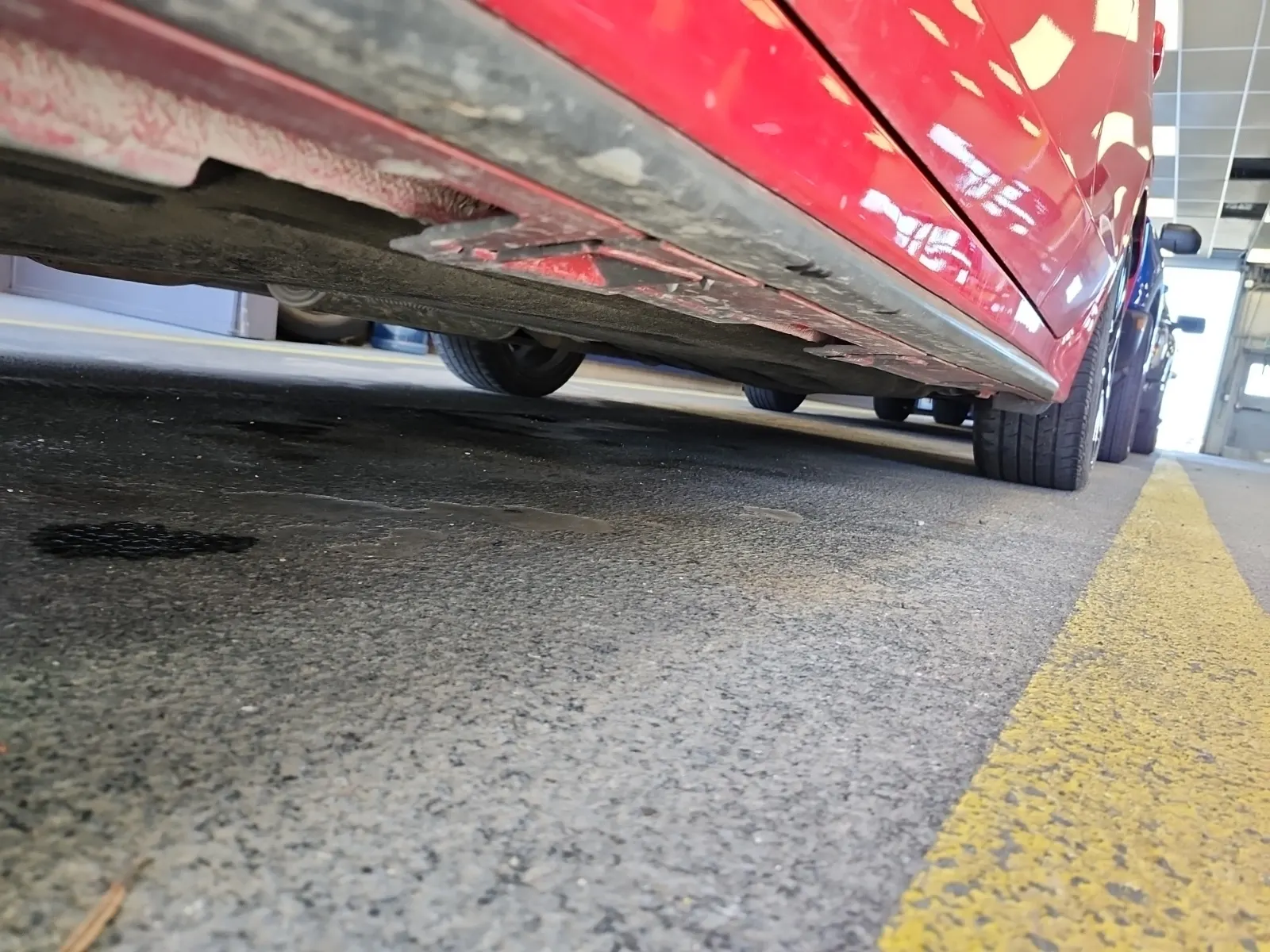Undercarriage - Driver Photo