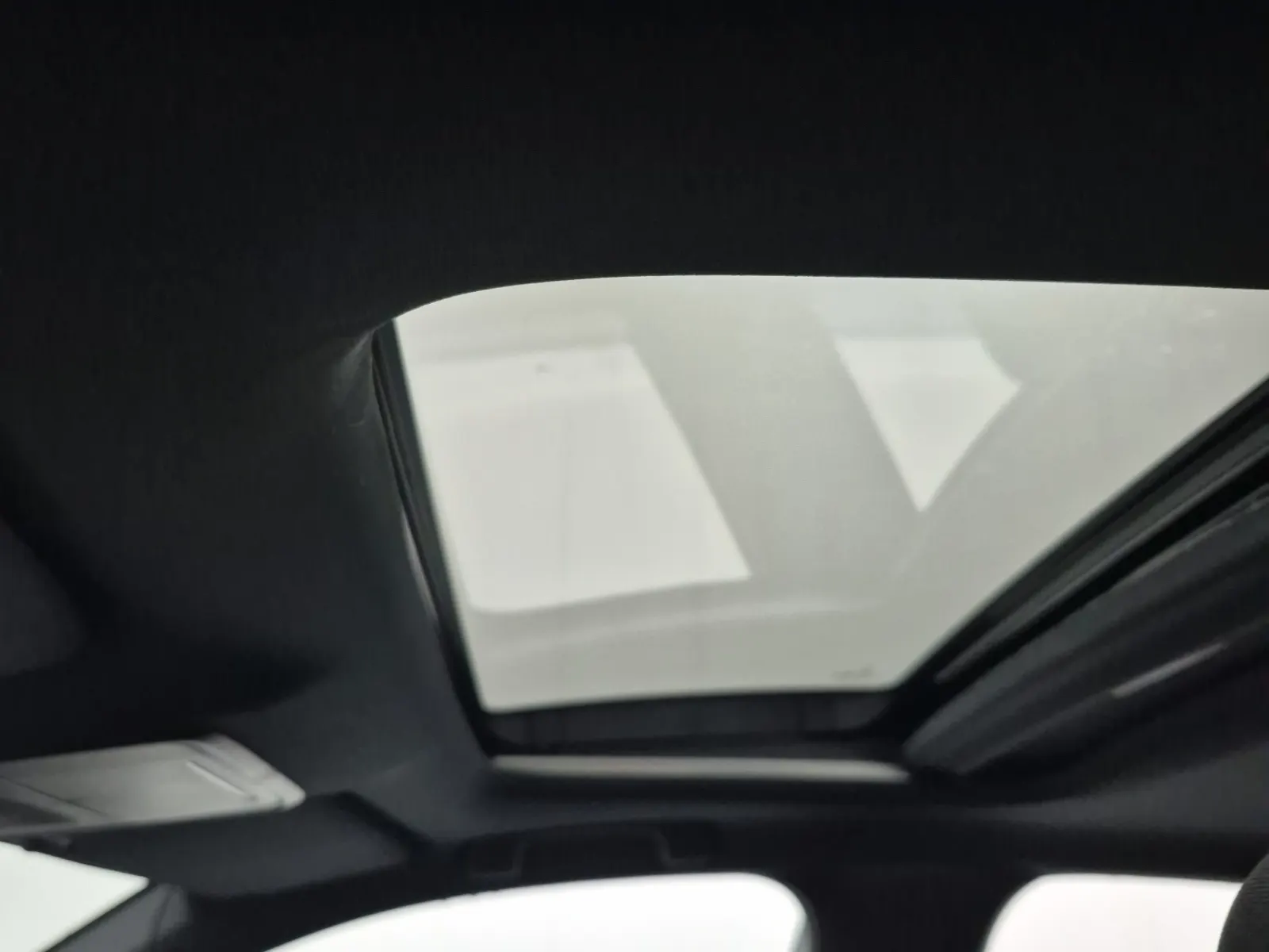 Interior Roof Photo